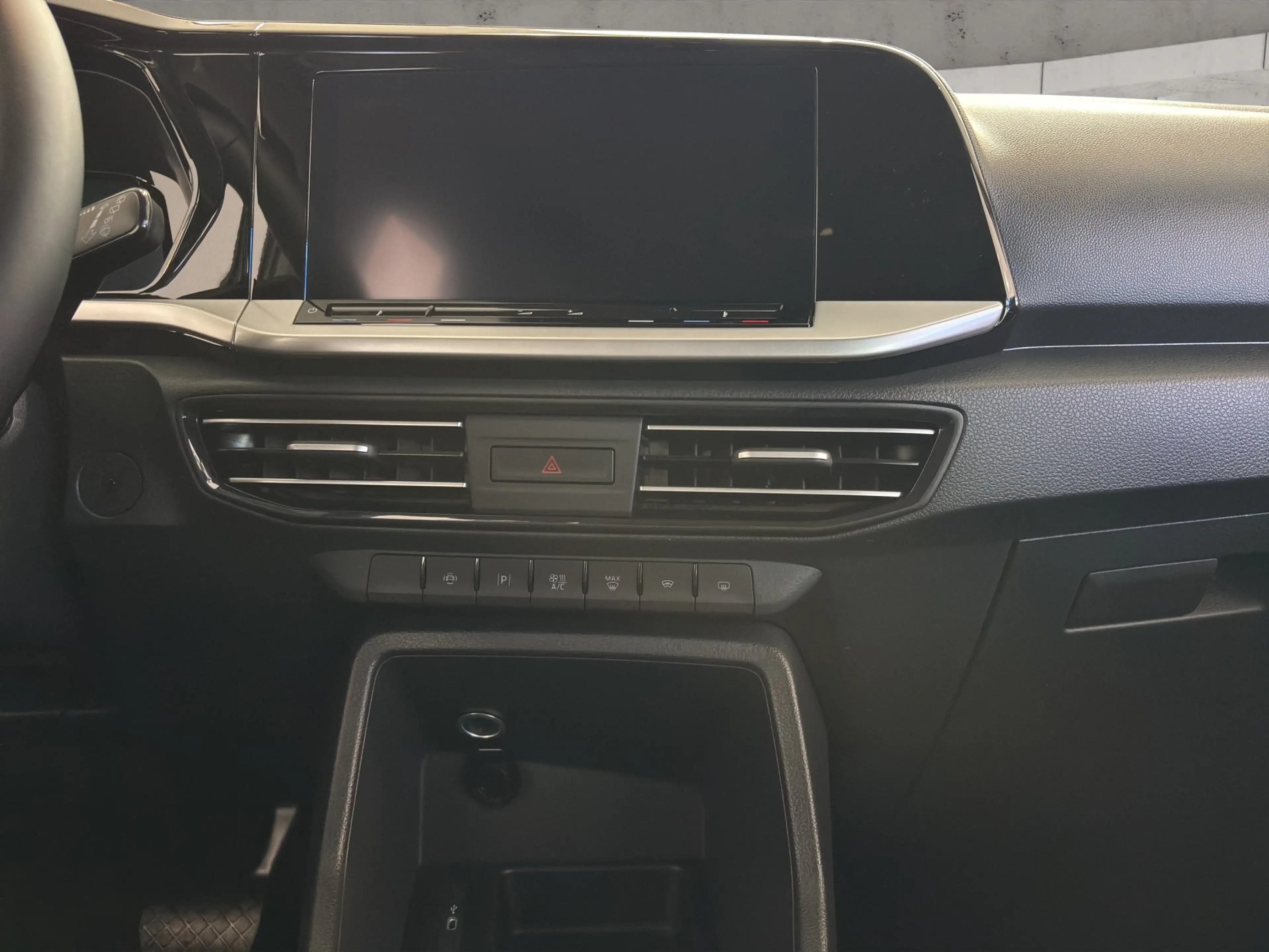 Ford Grand Tourneo Connect L2 Titanium 2.0 EcoBlue 90kW Automatik Hot — photo 14