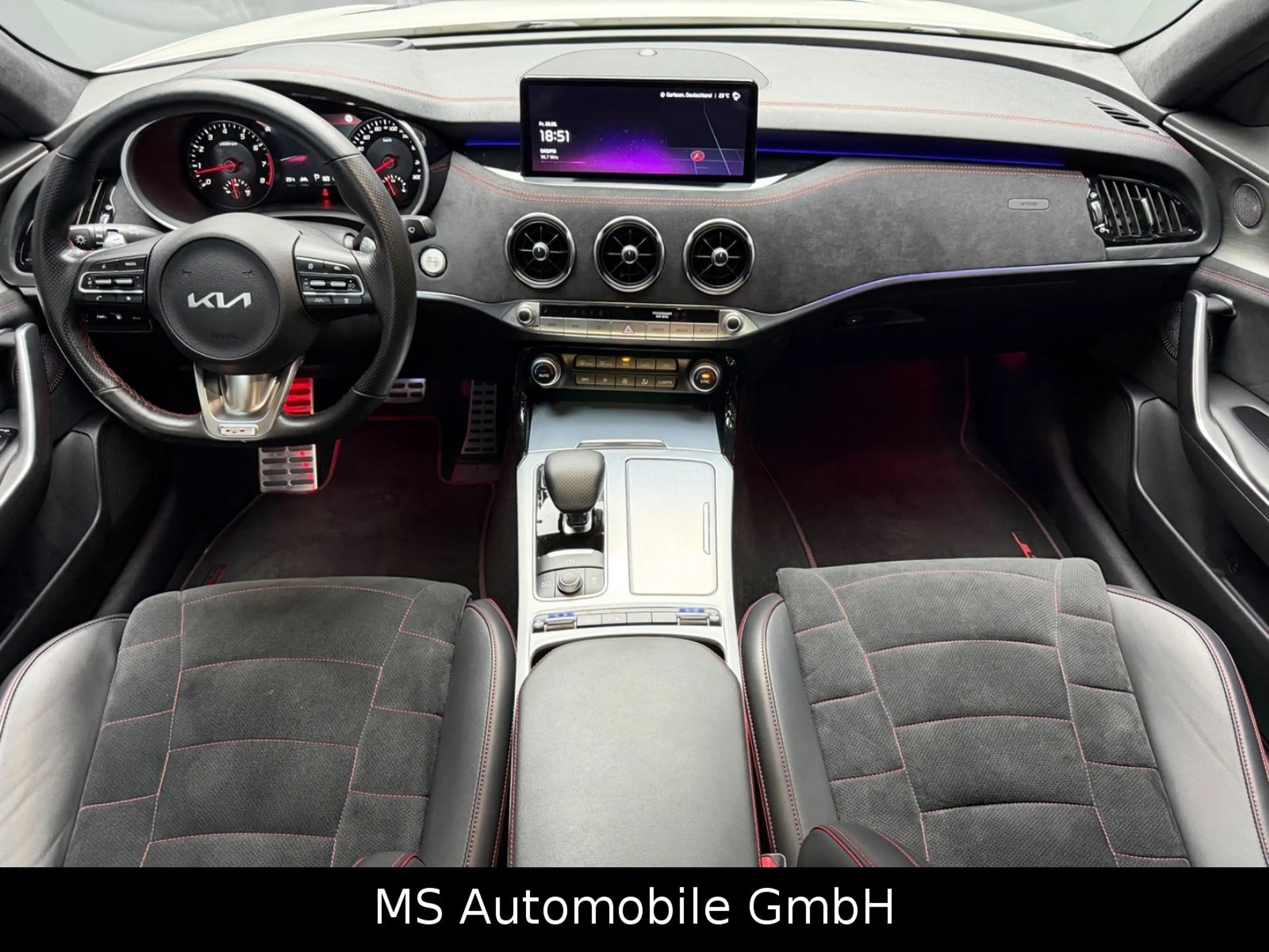 Kia Stinger GT 4WD/HUD/360°/MEMORY/4X SHZ — photo 13