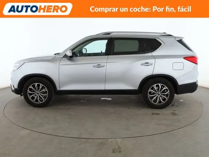 SsangYong Rexton Limited 4x4 AT 2019, foto 3