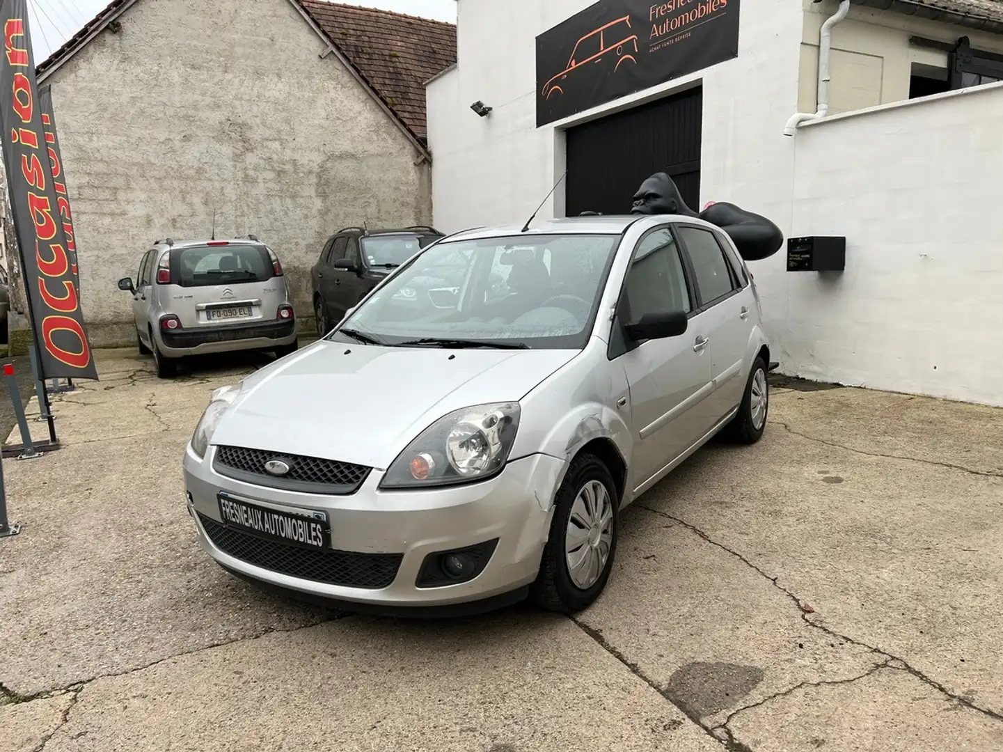 Ford Fiesta IV 1.4 TDCI AMBIENTE 5P EMBRAYAGE NEUF Gris - 1