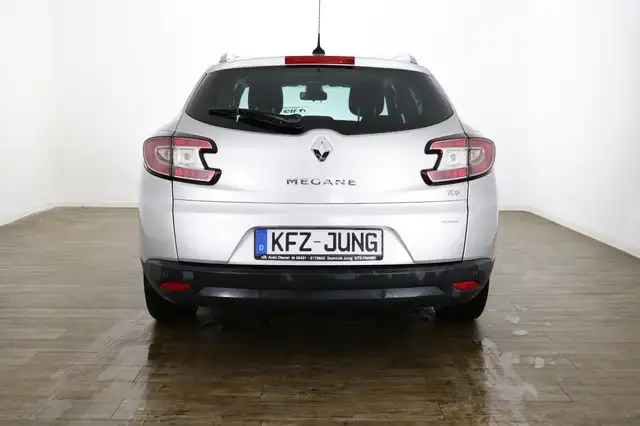 Renault Megane view 10