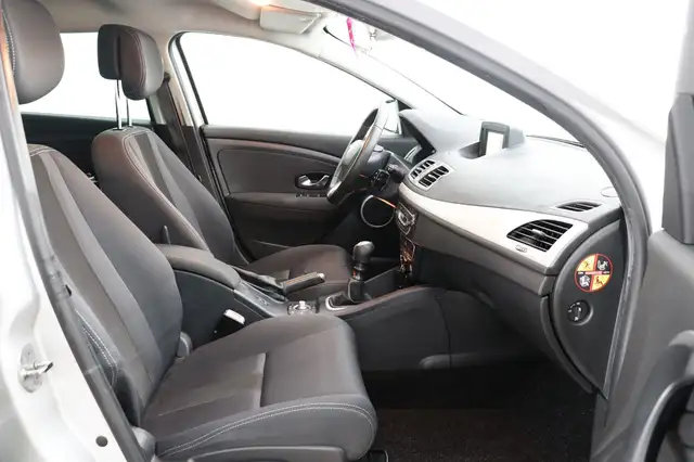 Renault Megane view 14