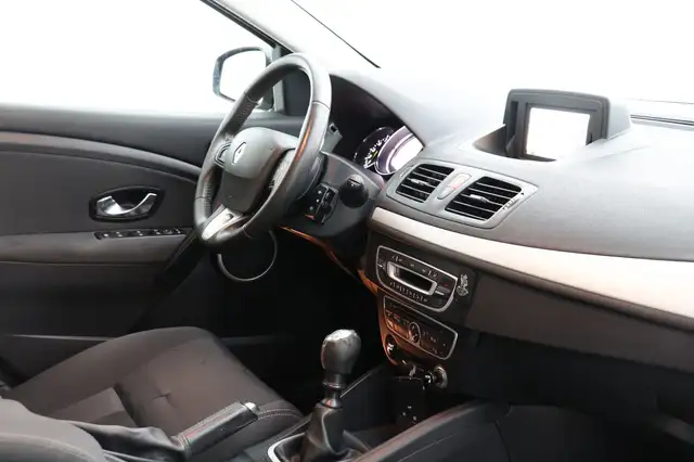 Renault Megane view 15