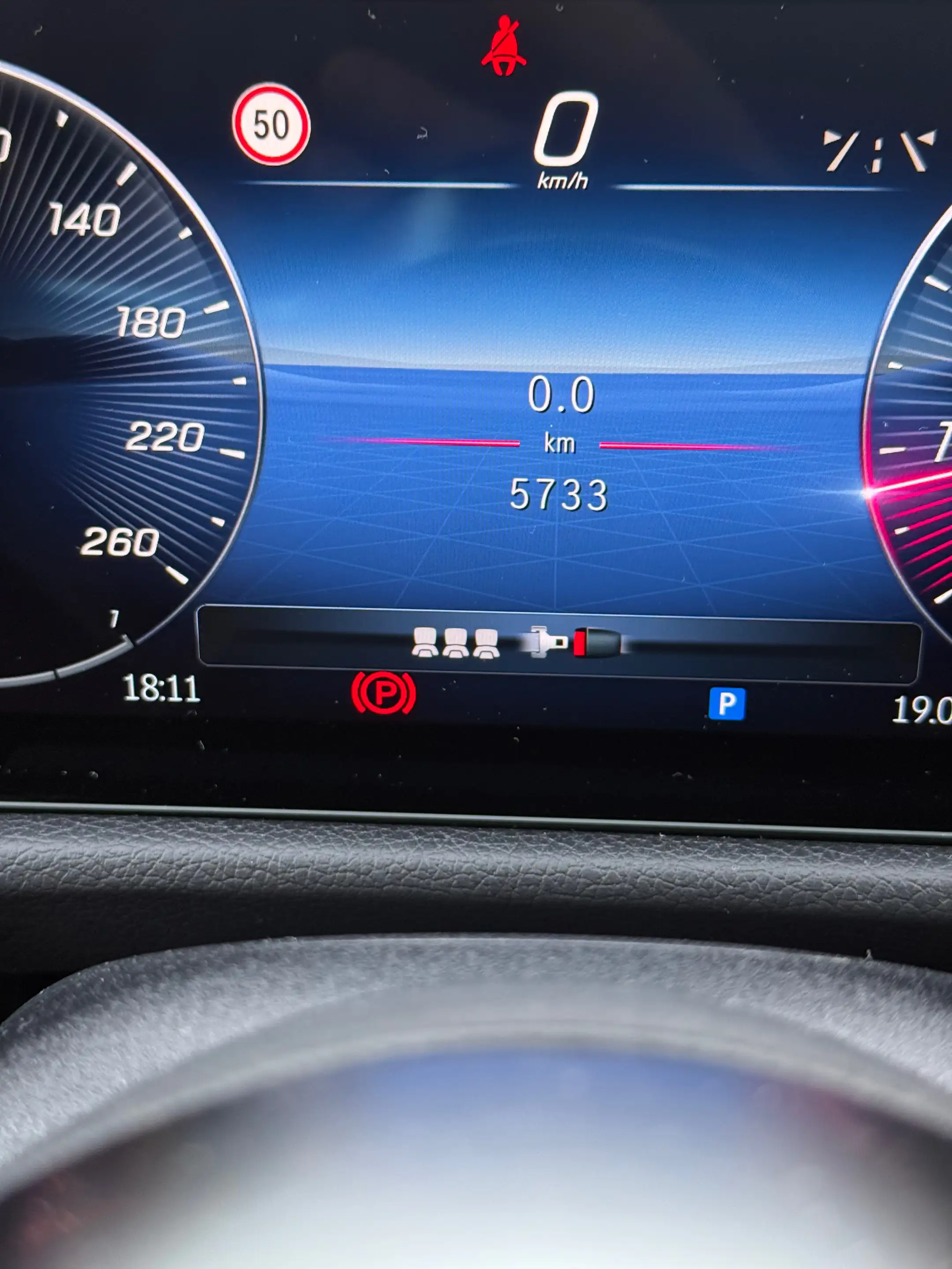 Mercedes-Benz GLA 180 GLA 180 — photo 15