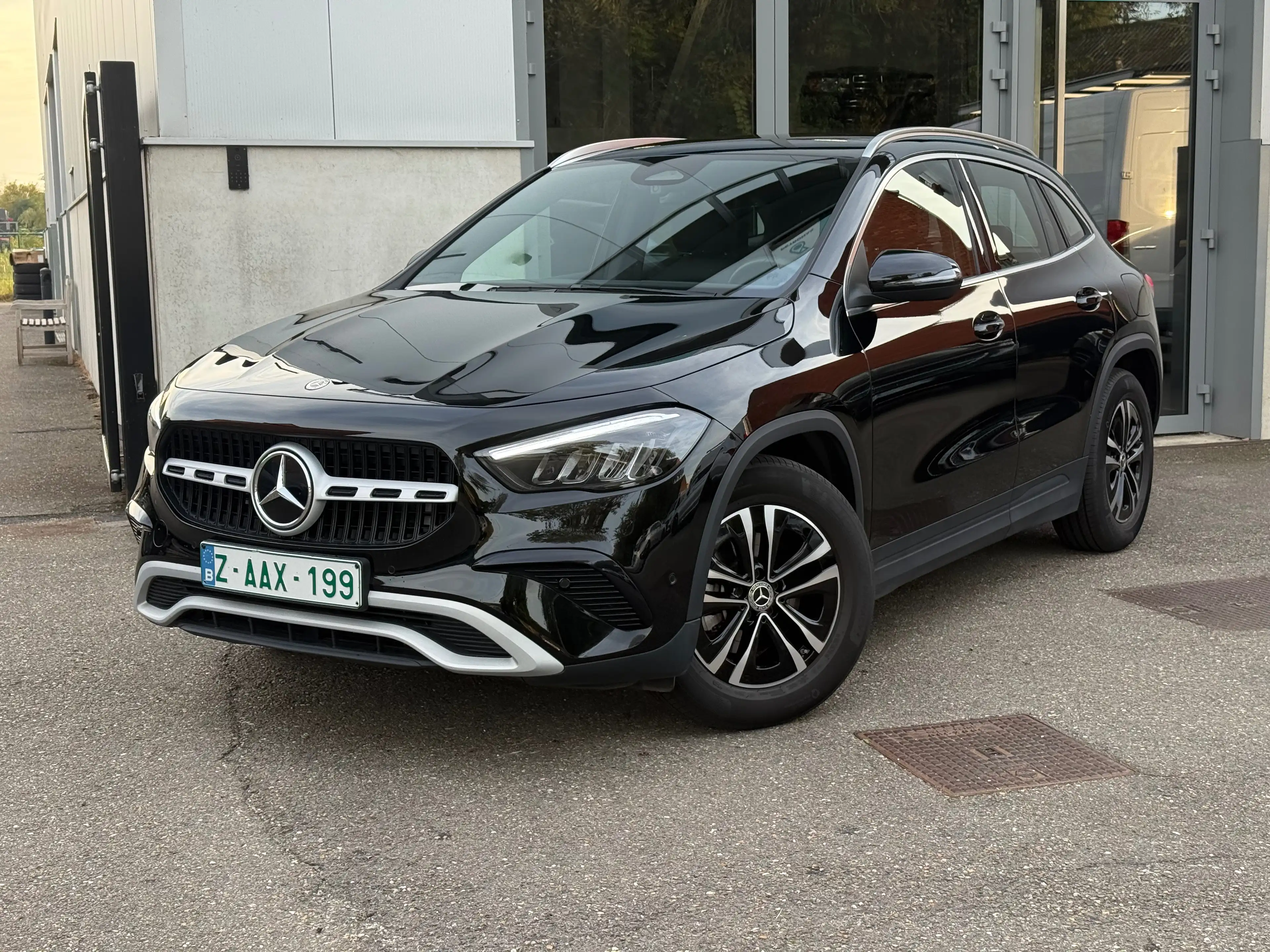 Mercedes-Benz GLA 180 GLA 180