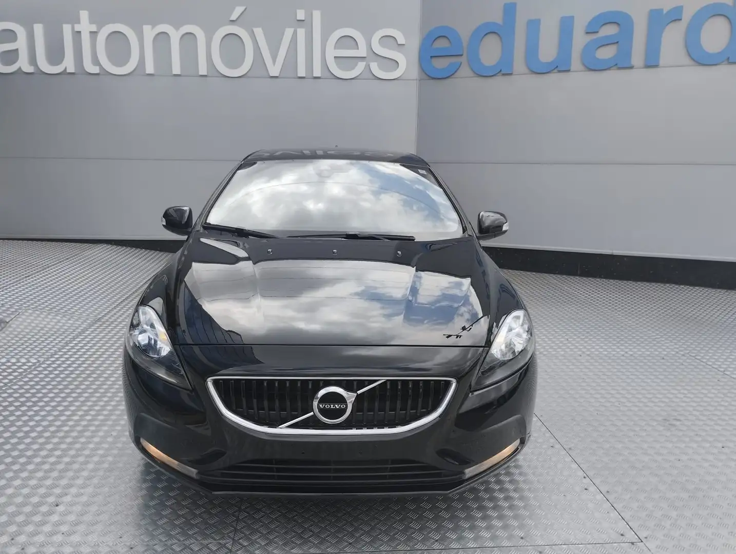 Volvo V40 D2 120 Negro - 2