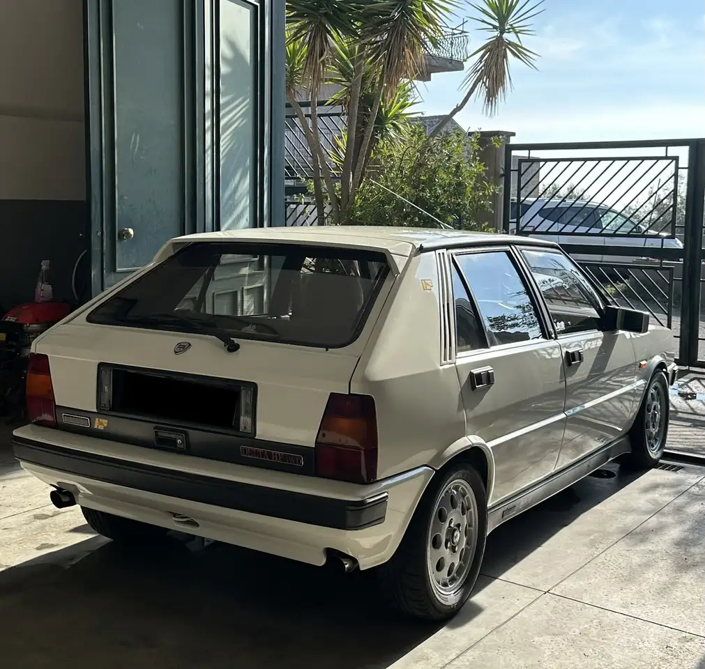 Lancia Delta 2.0 ie Turbo HF 4wd, foto 2