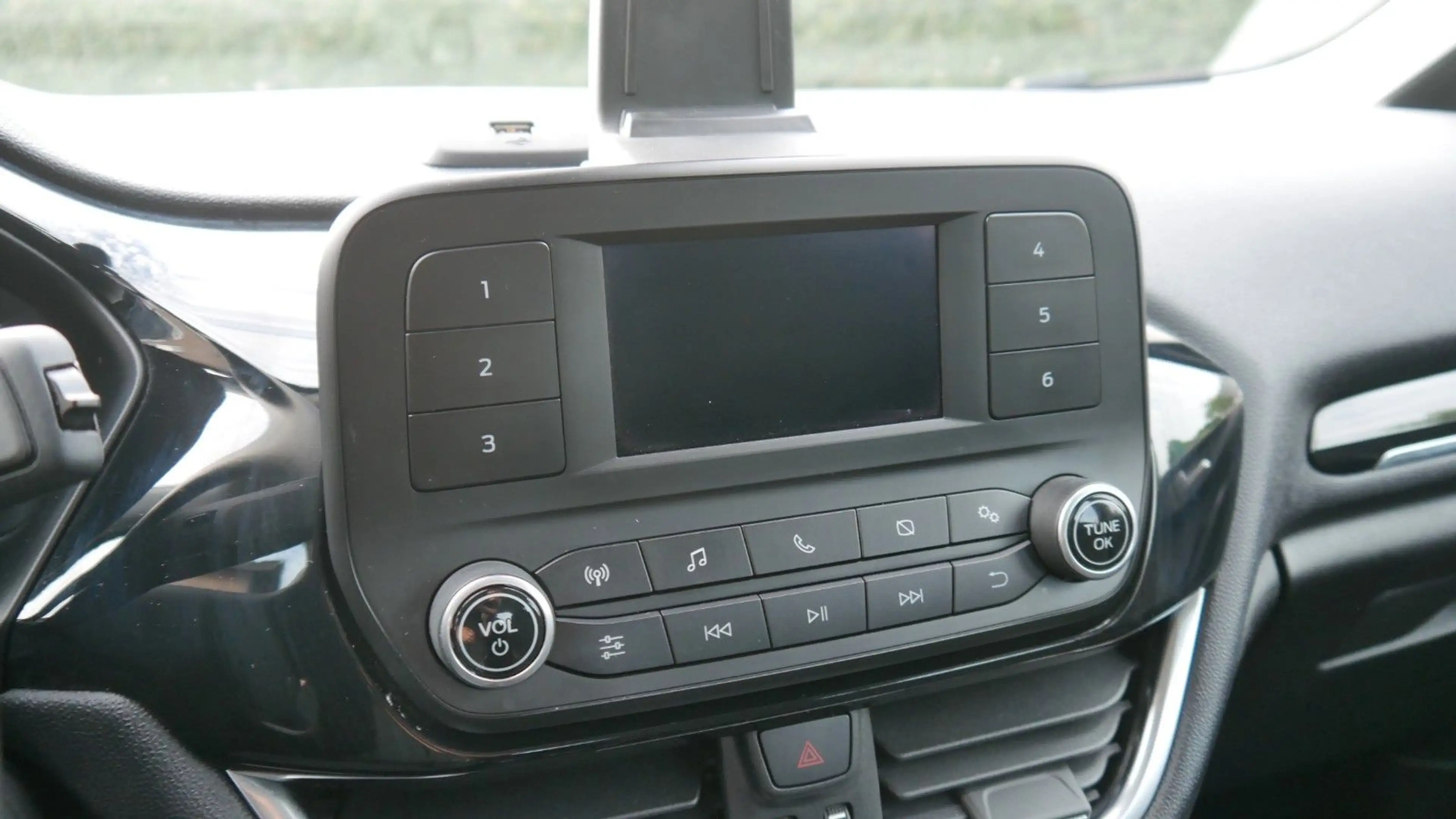 Ford Fiesta Cool & Connect/Zahnriemen Neu — photo 12