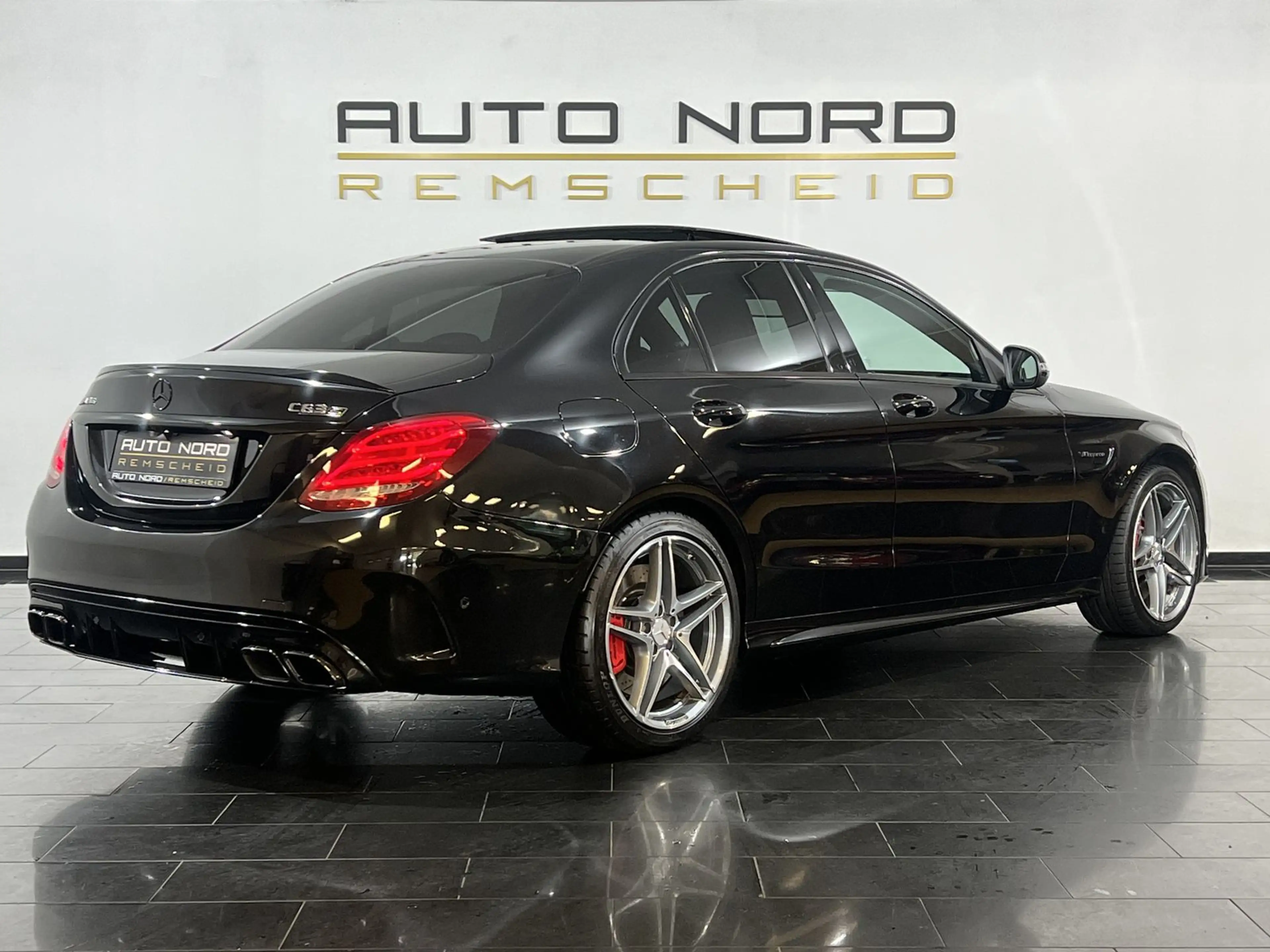 Mercedes-Benz C 63 AMG S*Burmester*Memory*Pano*Schale*H-UP* — photo 6