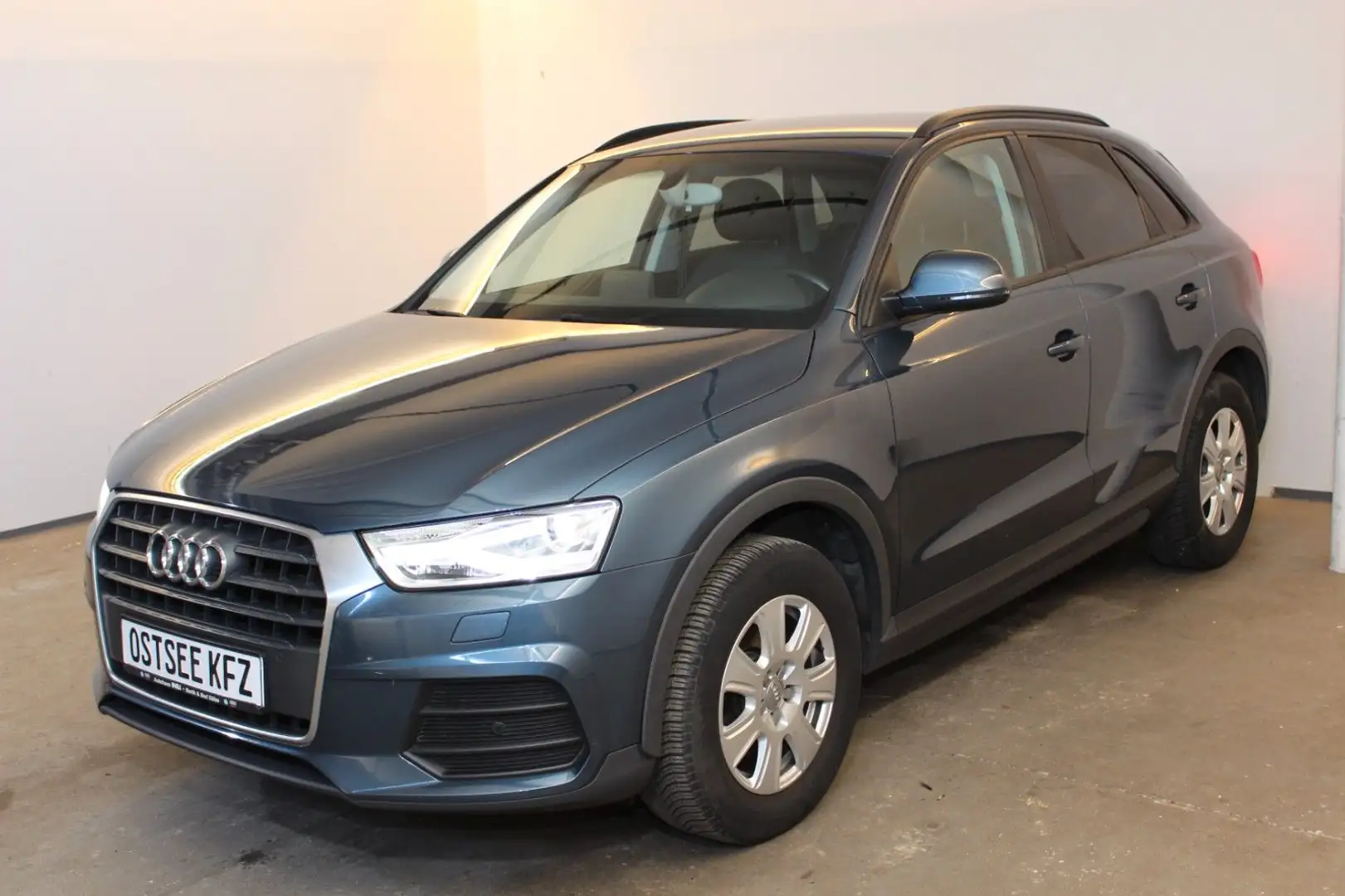 Audi Q3 mit neuem TÜV aus 1.Hand mit Audi-Scheckheft Blauw - 2