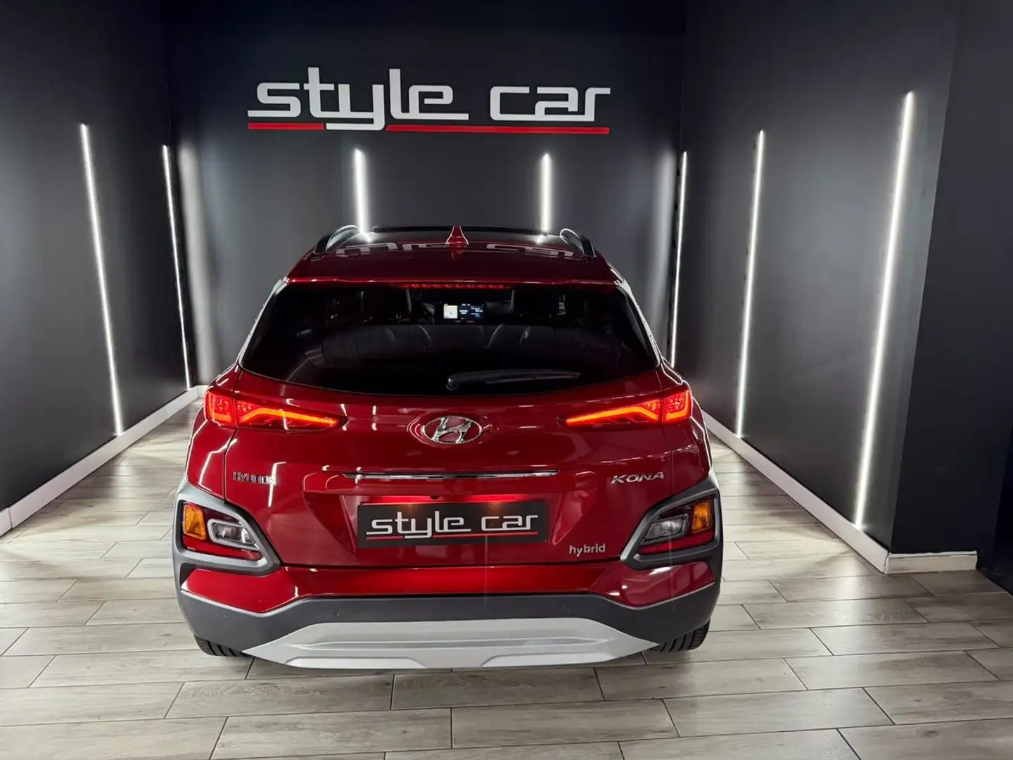 Hyundai KONA 1.6 GDI HEV Tecno Red DCT Burdeos - 2