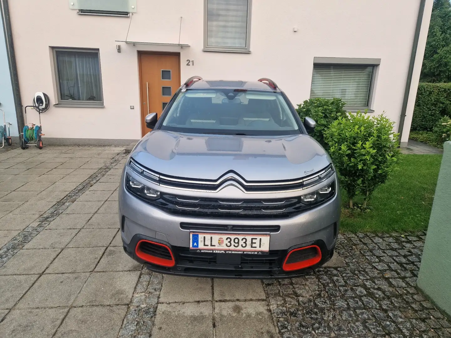 Citroen C5 Aircross BlueHDI 130 S&S Shine EAT8 Aut. Silber - 2