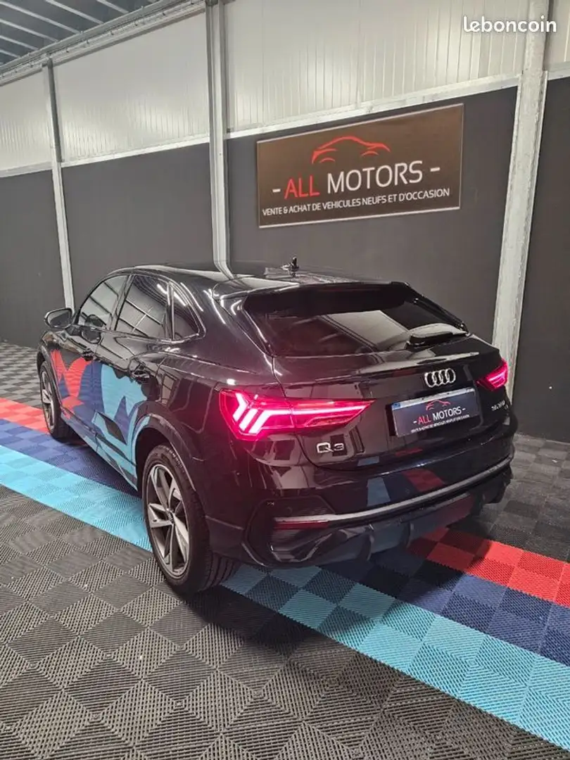 Audi Q3 35 tfsi s line tronic Schwarz - 2