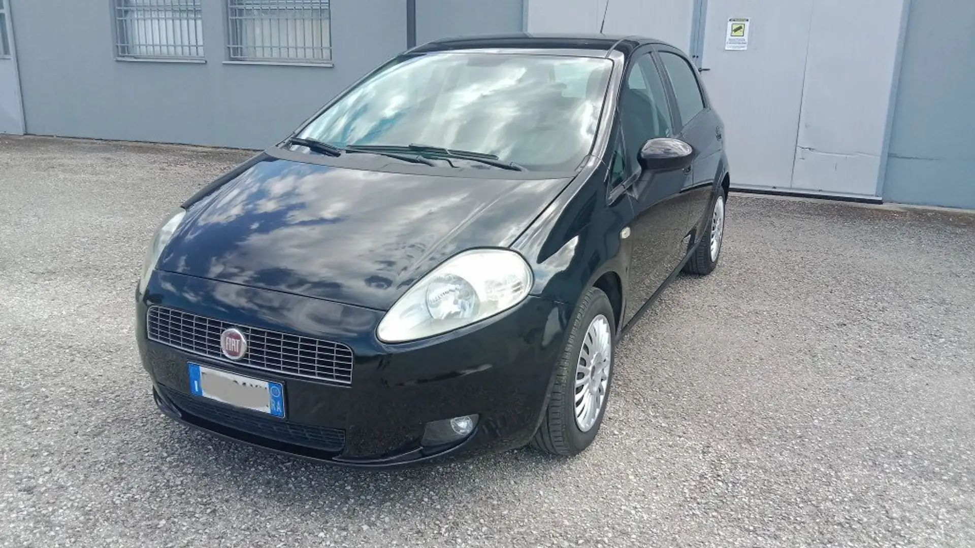 Fiat Grande Punto 1.2 - imp. GPL - 5 porte Nero - 1