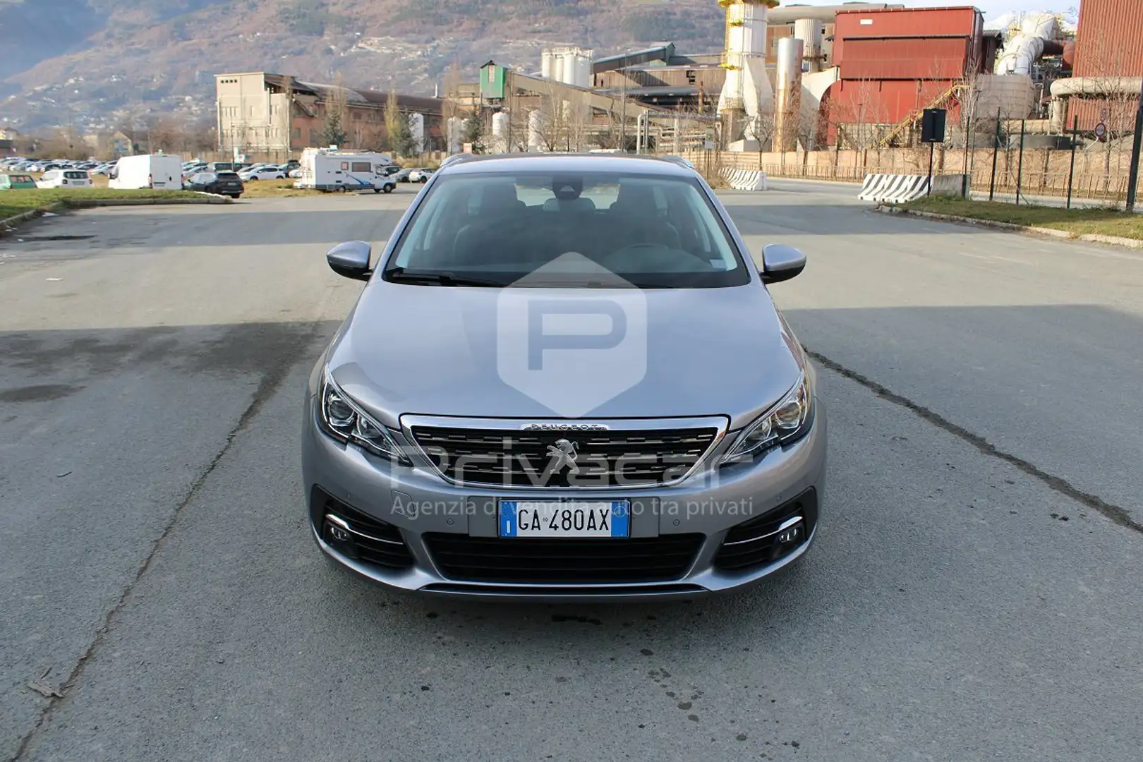 Peugeot 308 308 PureTech Turbo 130 S&S SW Allure Silber - 2