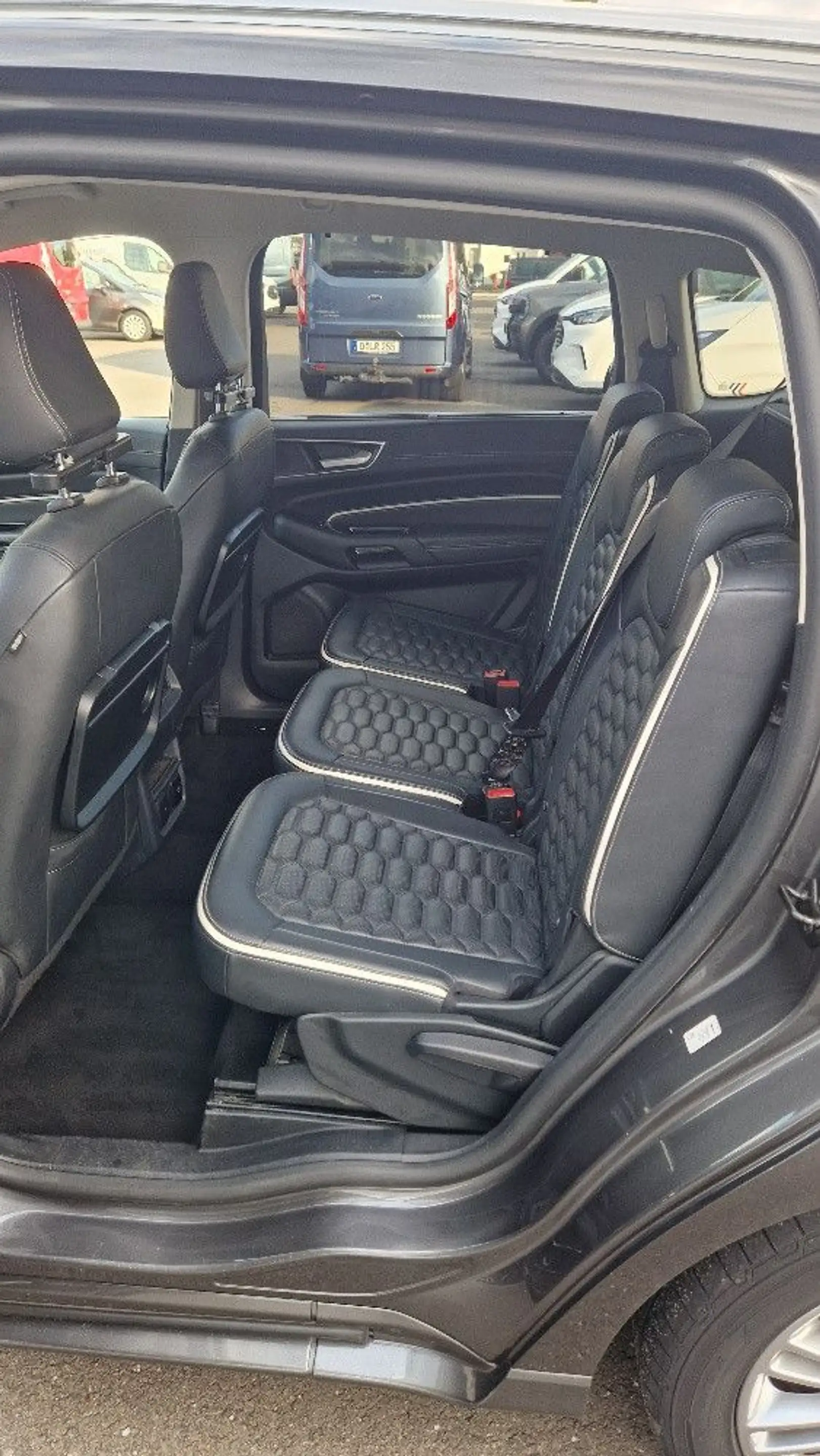 Ford S-Max S-MAX Vignale*AT-Motor*7-Sitzer — photo 9