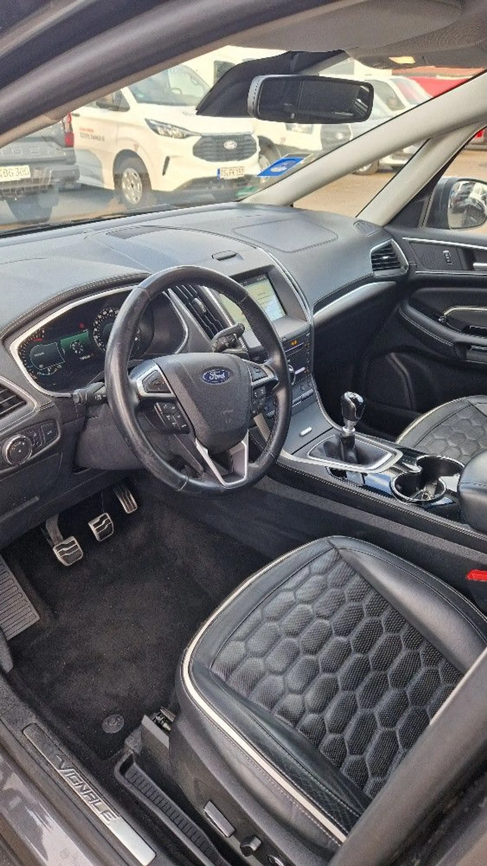 Ford S-Max S-MAX Vignale*AT-Motor*7-Sitzer — photo 8