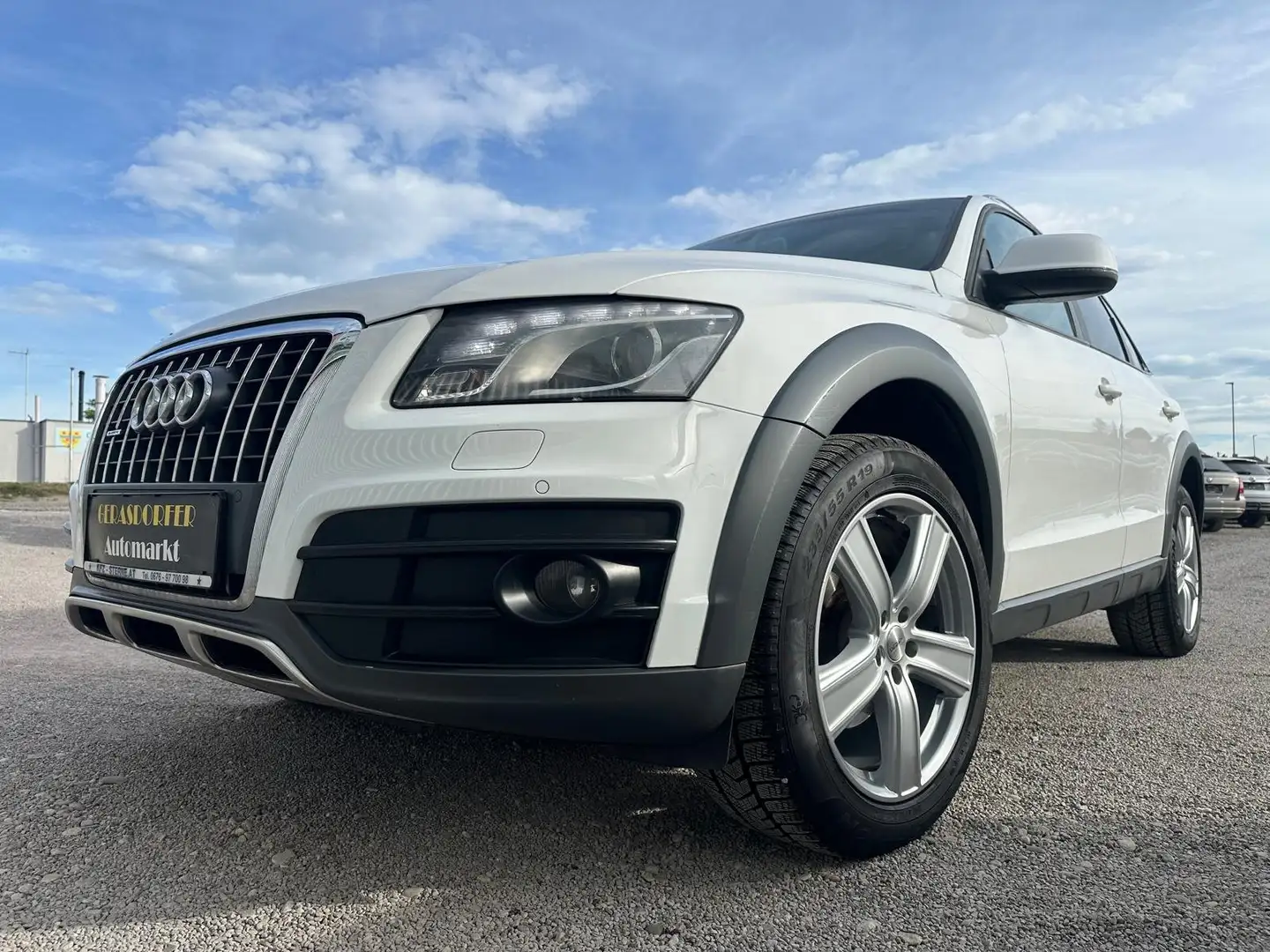 Audi Q5 2.0 TFSI Quattro Allroad *Led*Finanzierung* Weiß - 2