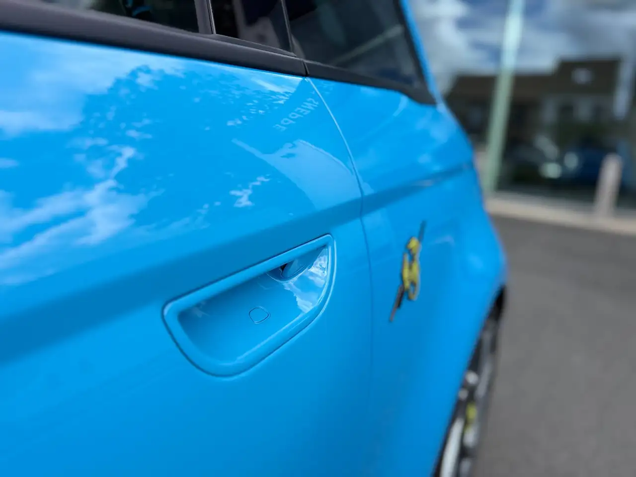 Abarth 500 e-595 42 kWh Scorpionissima 850Km! Pano Leder Full!, миниатюра 9