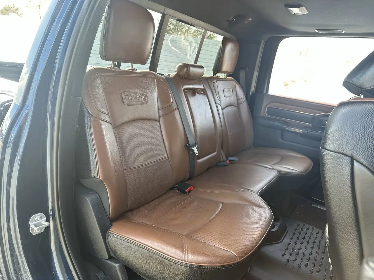 RAM 2500 снимка RAM 2500