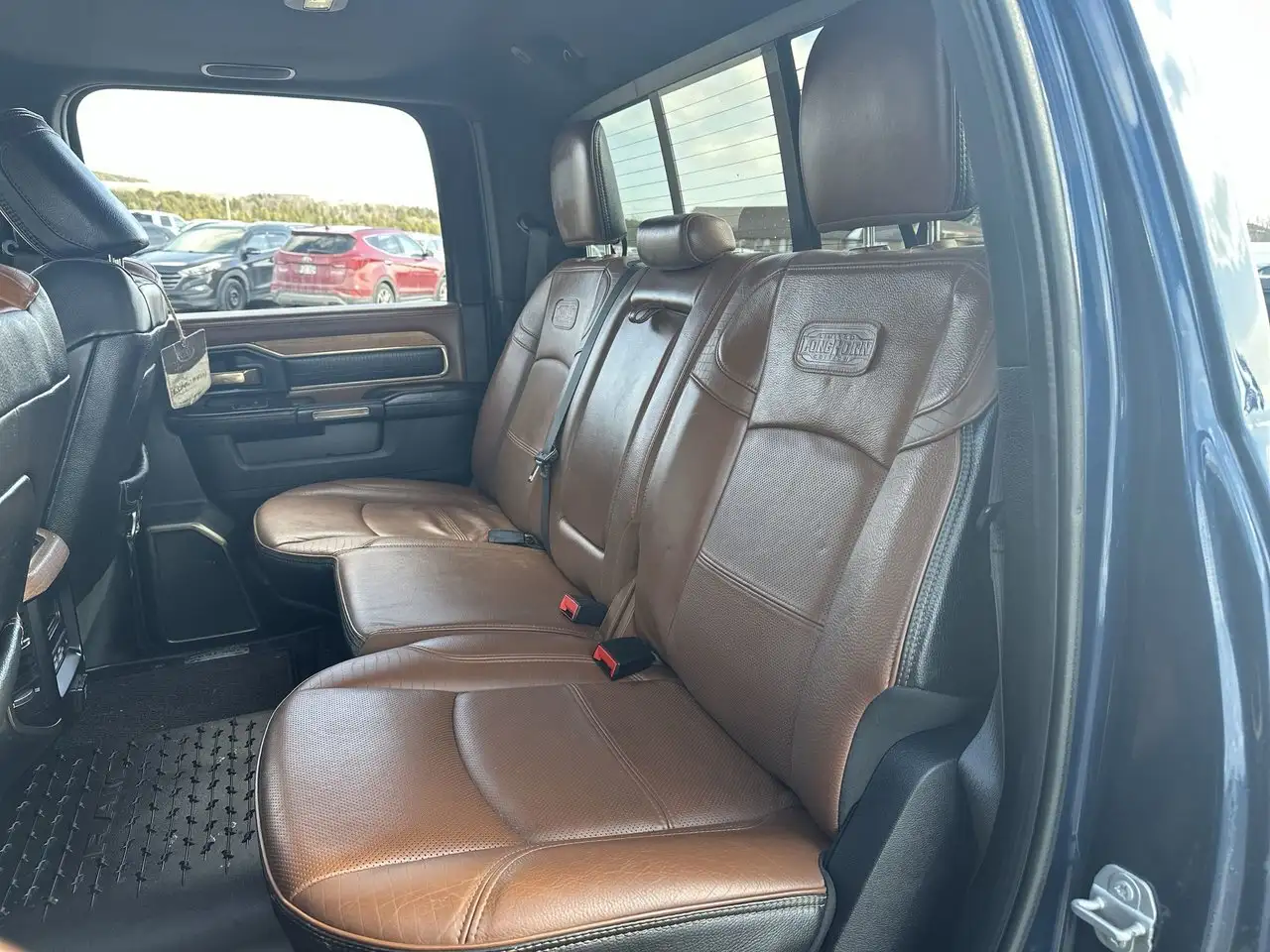 RAM 2500 снимка RAM 2500