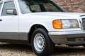 Mercedes-Benz 380 SEL "Less than 13.000 miles" In remarkable "as new Wit - thumbnail 38