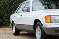 Mercedes-Benz 380 SEL "Less than 13.000 miles" In remarkable "as new Wit - thumbnail 36