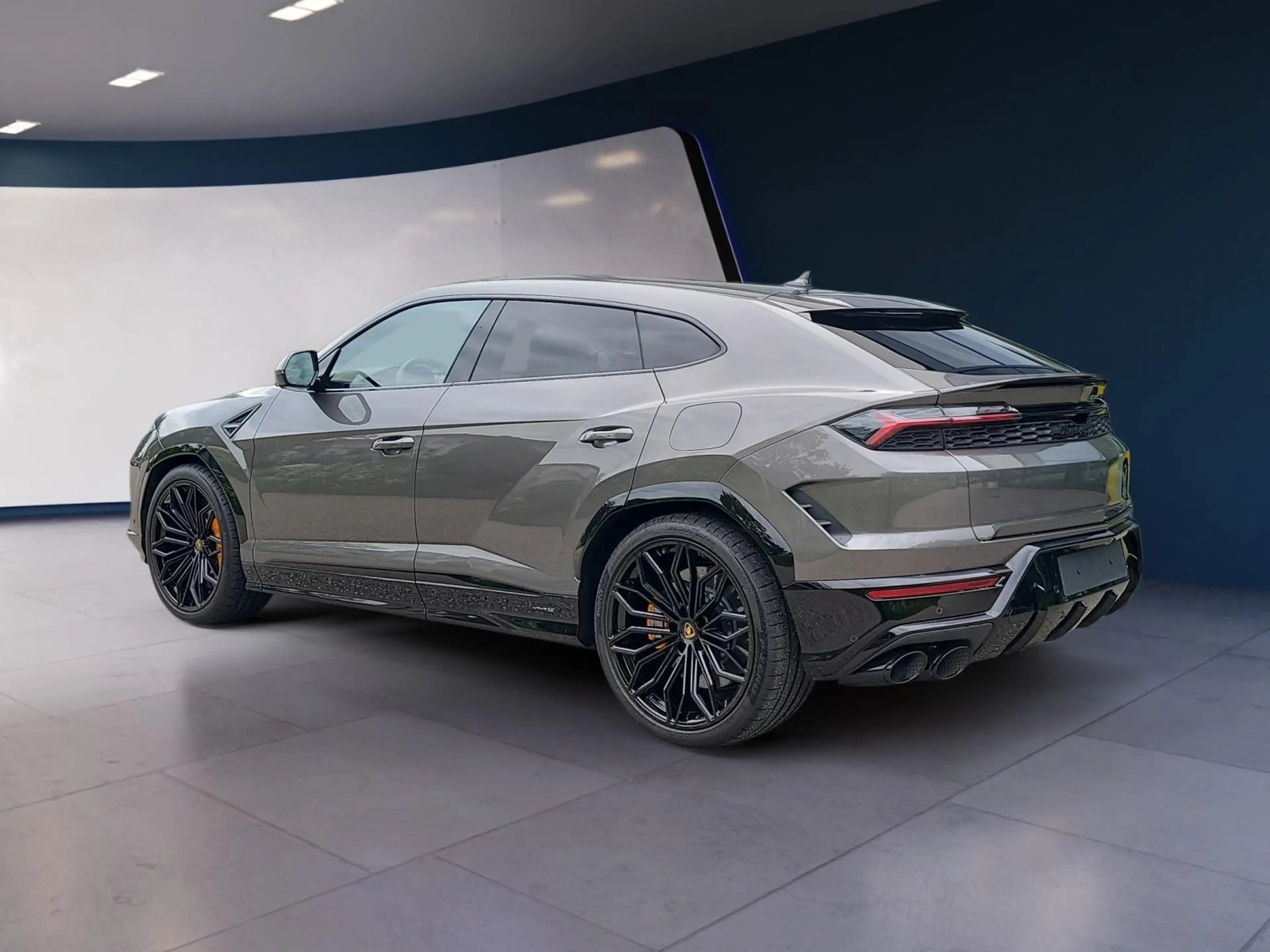 Lamborghini Urus SE ANIMA B&O ParkAssist 23"Rims 588 kW (799 PS)... — photo 4
