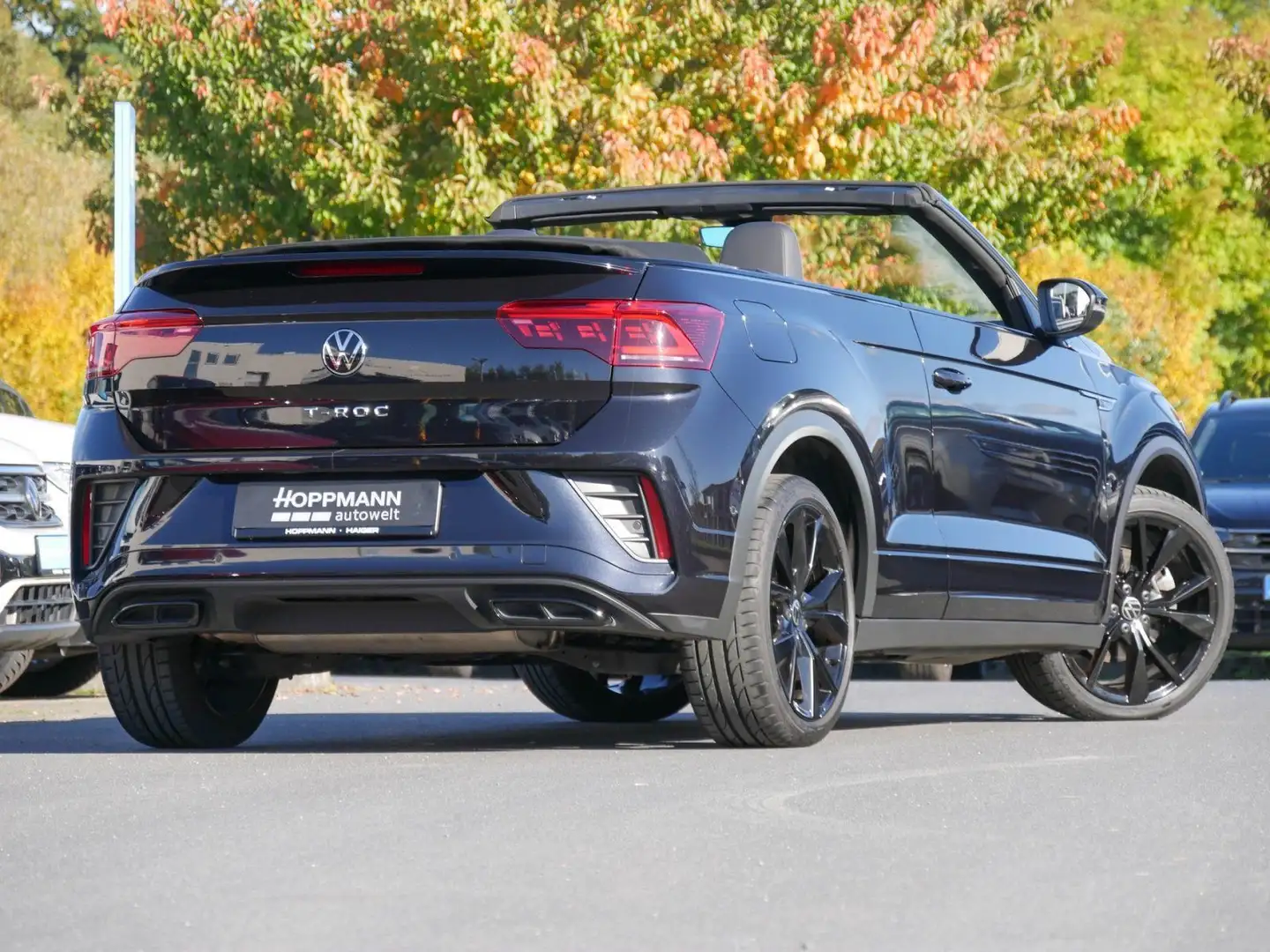 Volkswagen T-Roc 1.5 TSI R-Line AHK Kamera SHZ Na Schwarz - 2