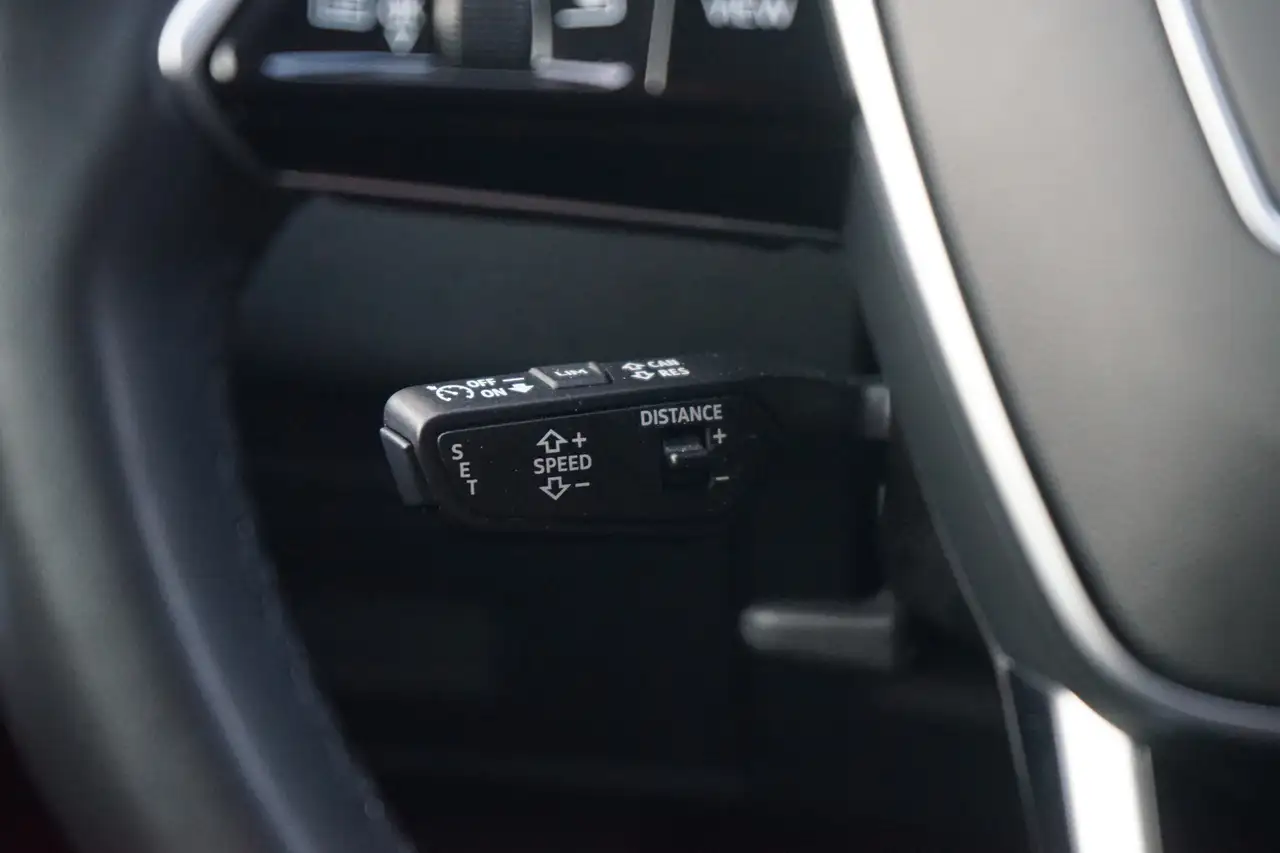 Audi A6 Avant 45 2.0 TFSI design LED Navi Totwinkel, миниатюра 18