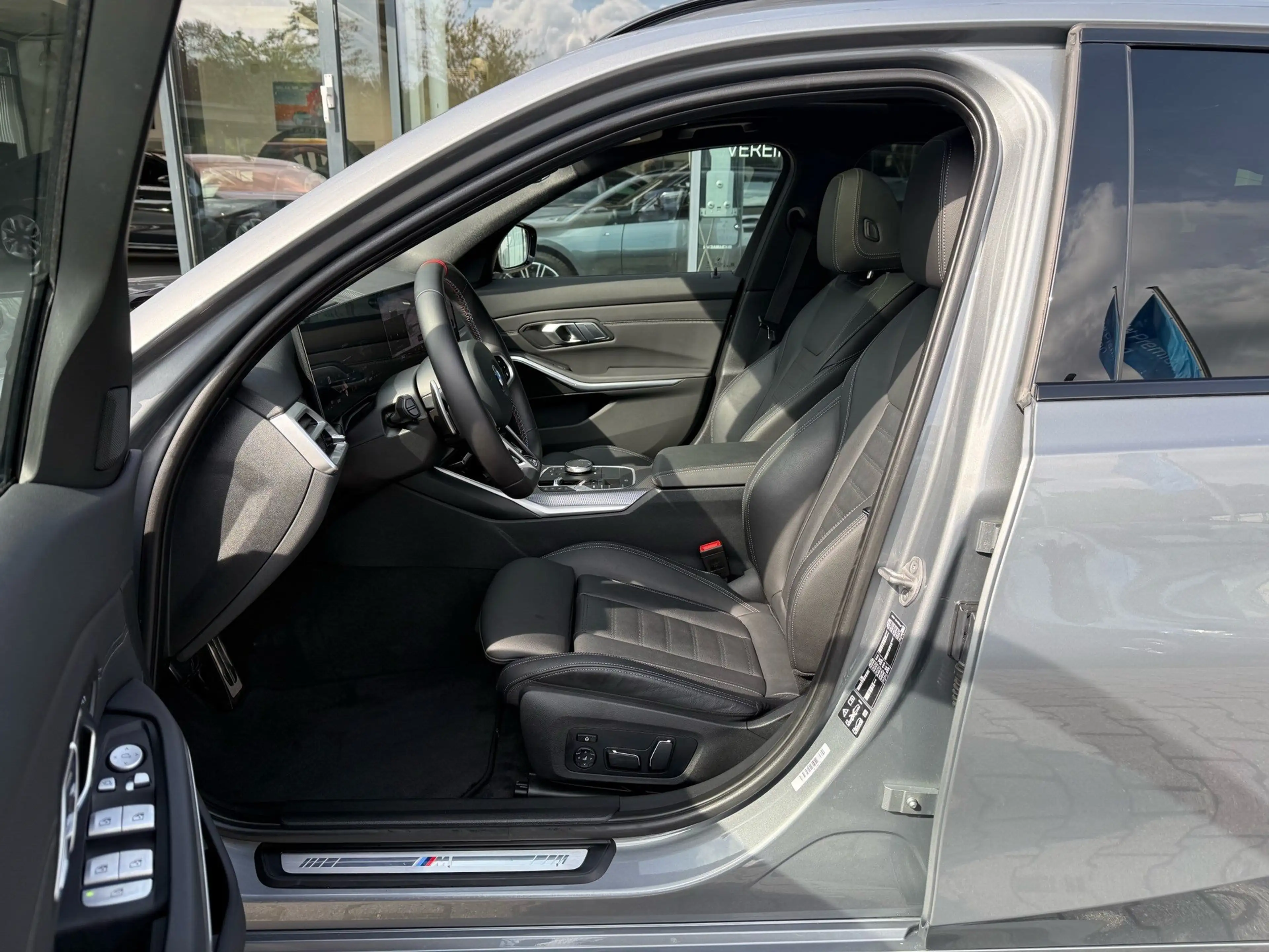 BMW 340 M340i xDrive Touring /Panoramadach Memory HeadUp — photo 8
