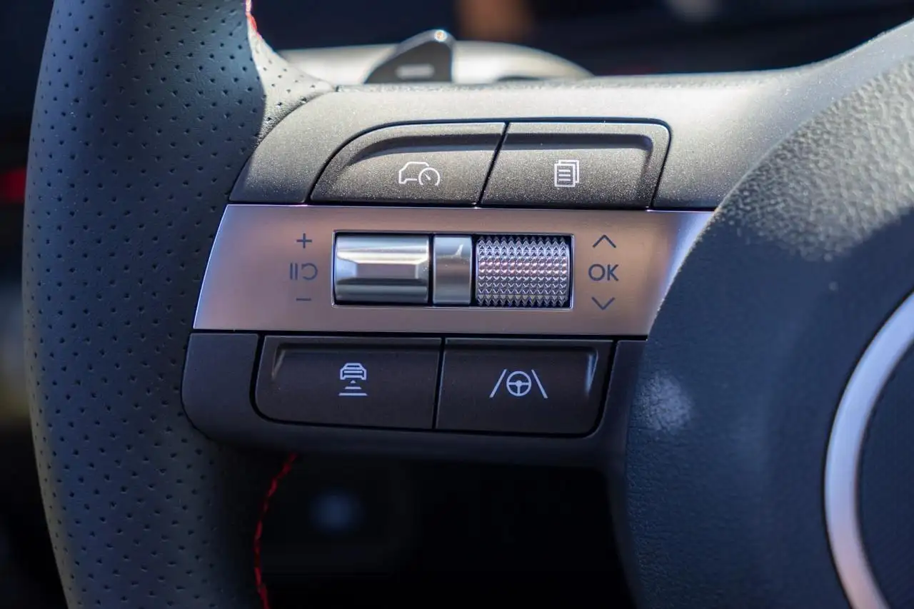 Hyundai KONA снимка Hyundai KONA