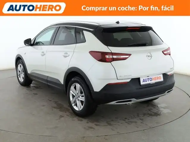 Opel Grandland X view 4