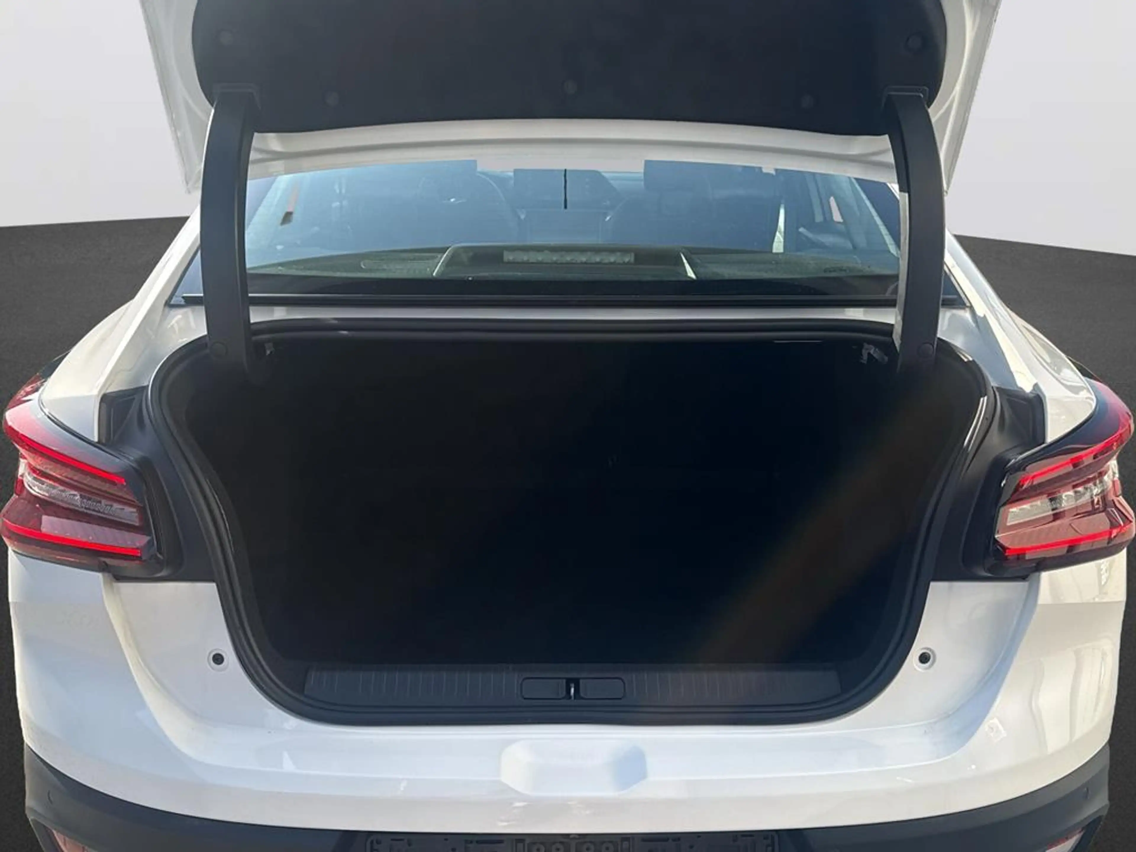 Citroen C4 X PureTech 130 S& — photo 6