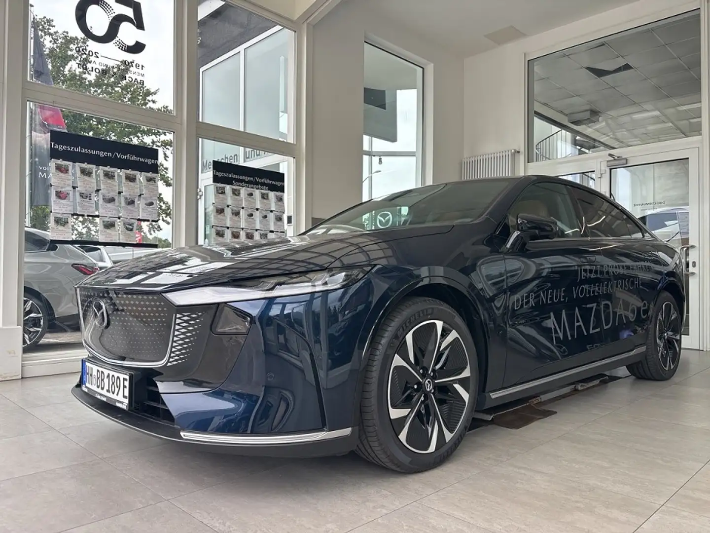 Mazda 6e Takumi Plus KEYLESS+HEAD-UP+SONY+360GRAD Azul - 1