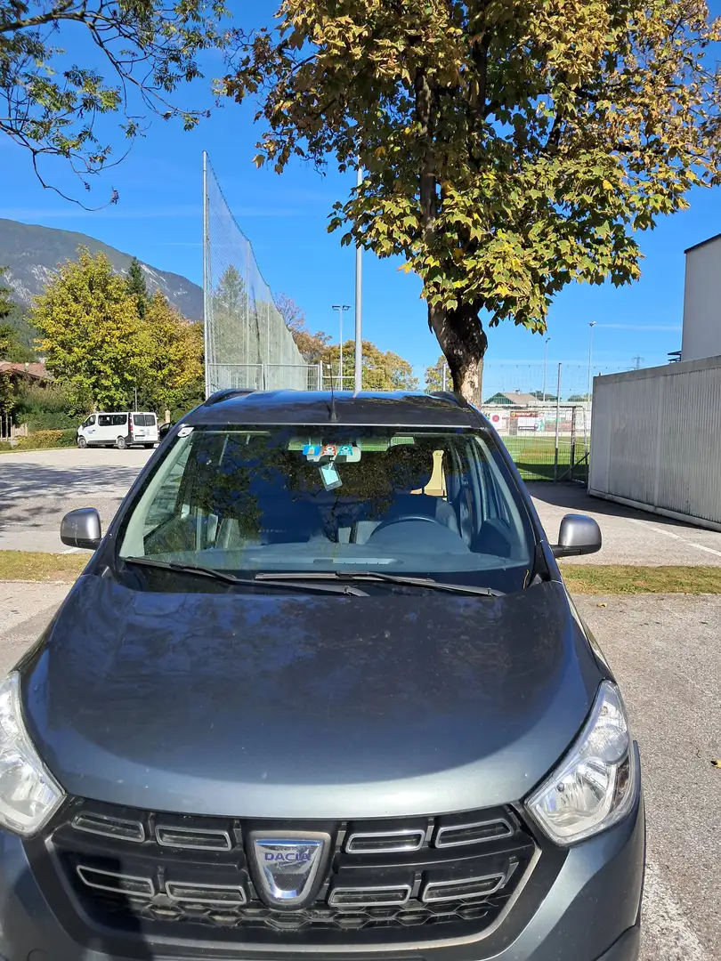 Dacia Lodgy Lodgy Stepway Sensation dCi 110 S Grau - 2