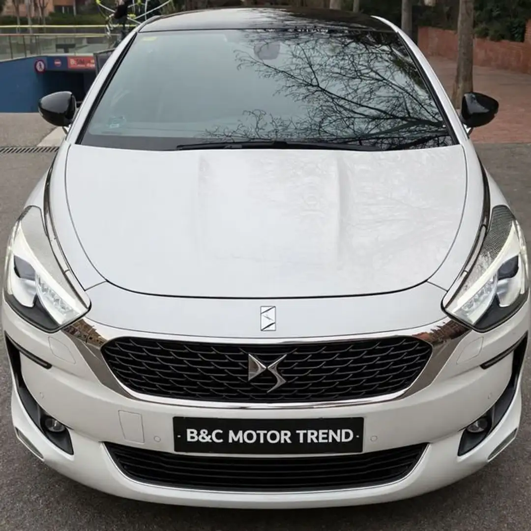 DS Automobiles DS 5 2.0 HDI 180cv Style Blanco - 2