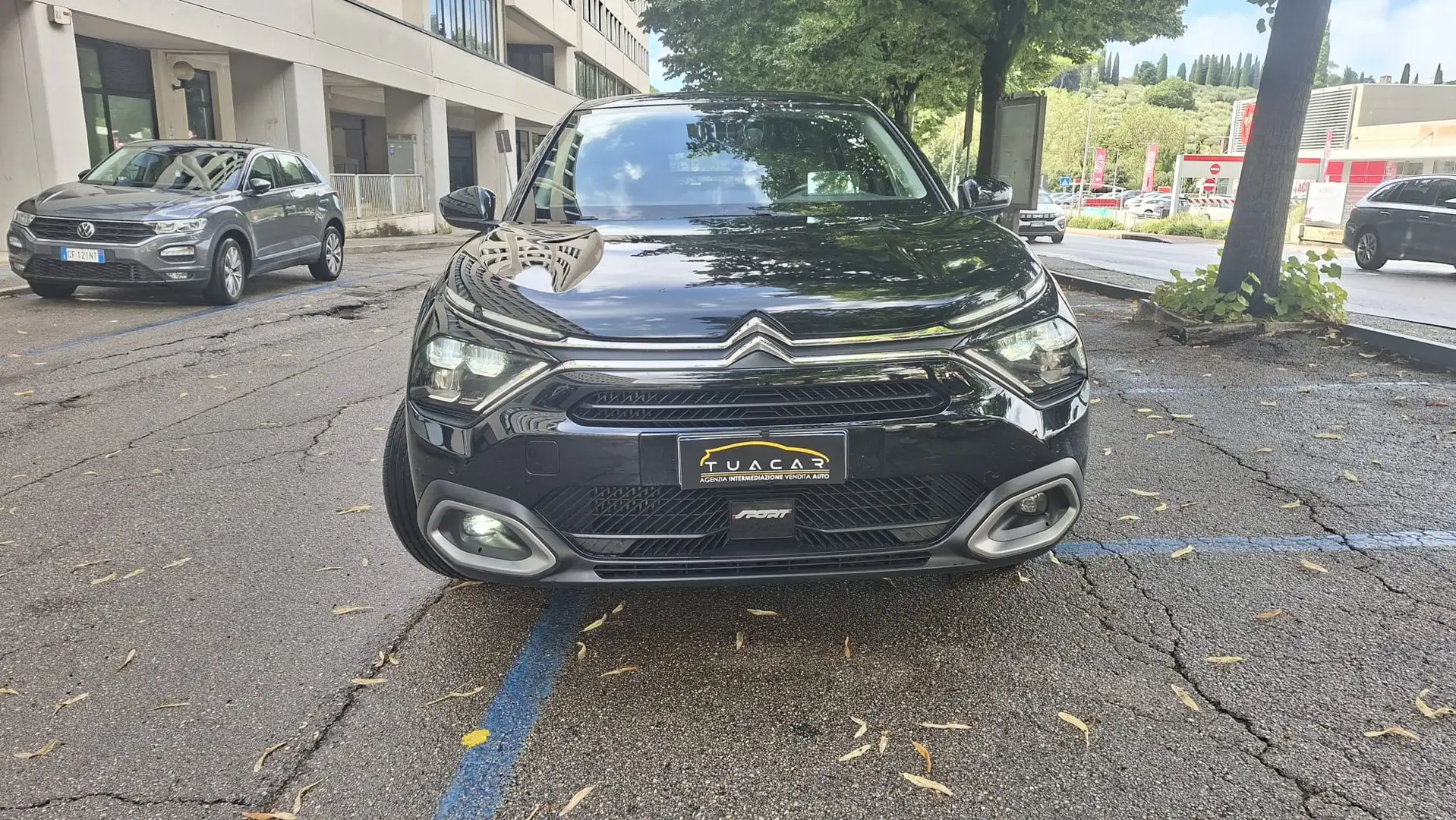 Citroen C4 C4 III 2021 1.5 bluehdi Feel Pack s Zwart - 2