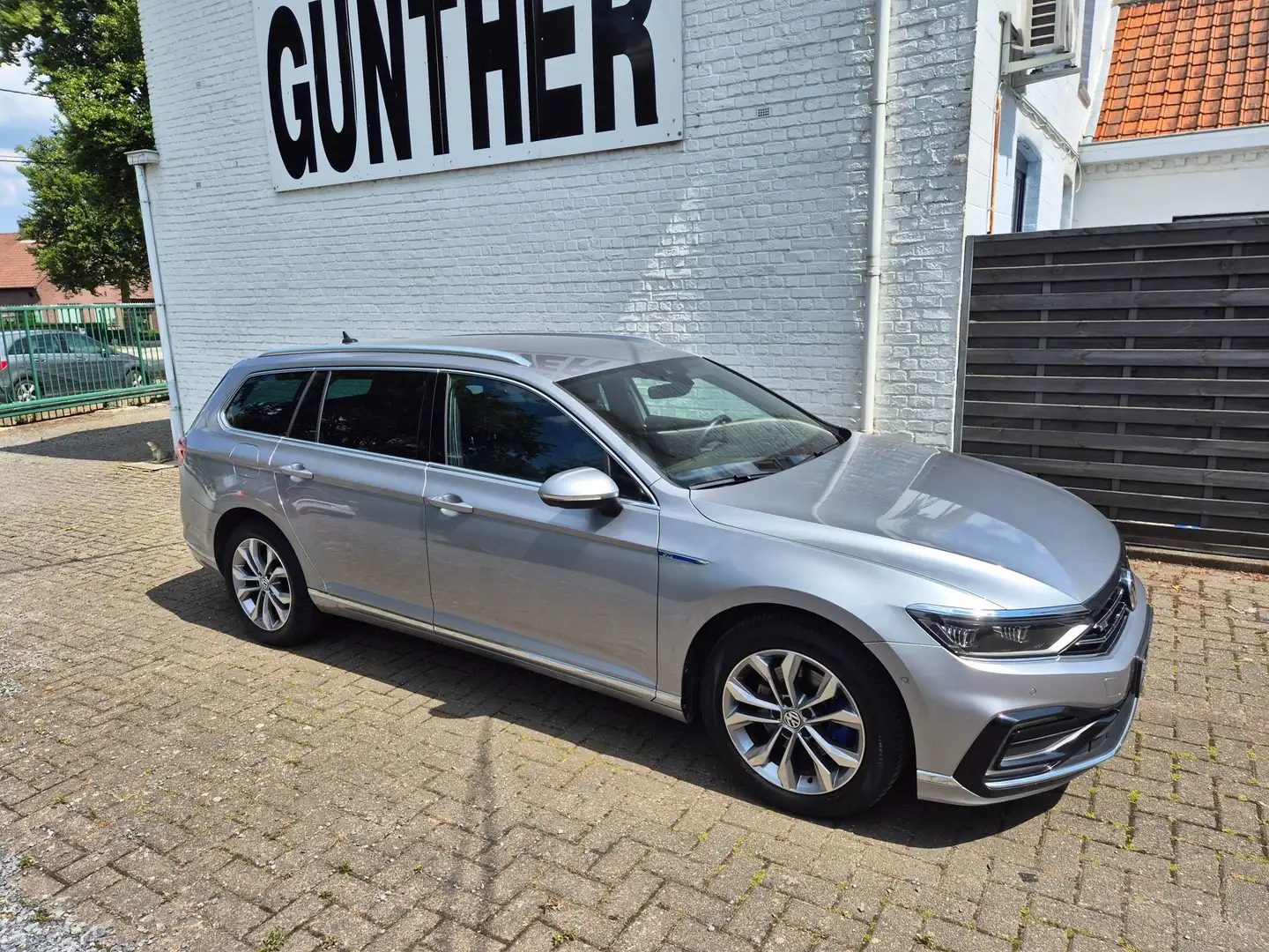Volkswagen Passat Variant Passat Variant 1.4 TSI Plug-In-Hybrid DSG GTE Grijs - 1