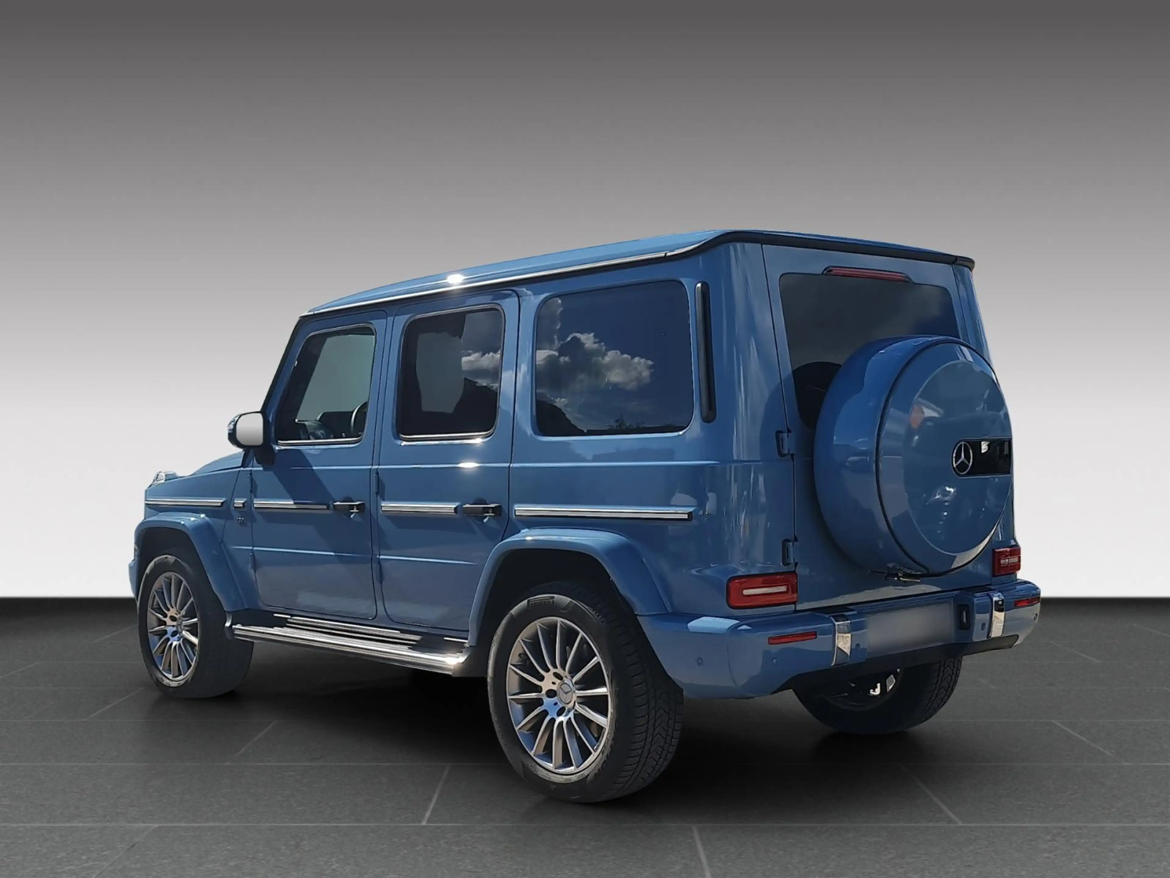 Mercedes-Benz G 500 4.0 V8 // MANUFAKTUR CHINABLAU UNI — photo 3