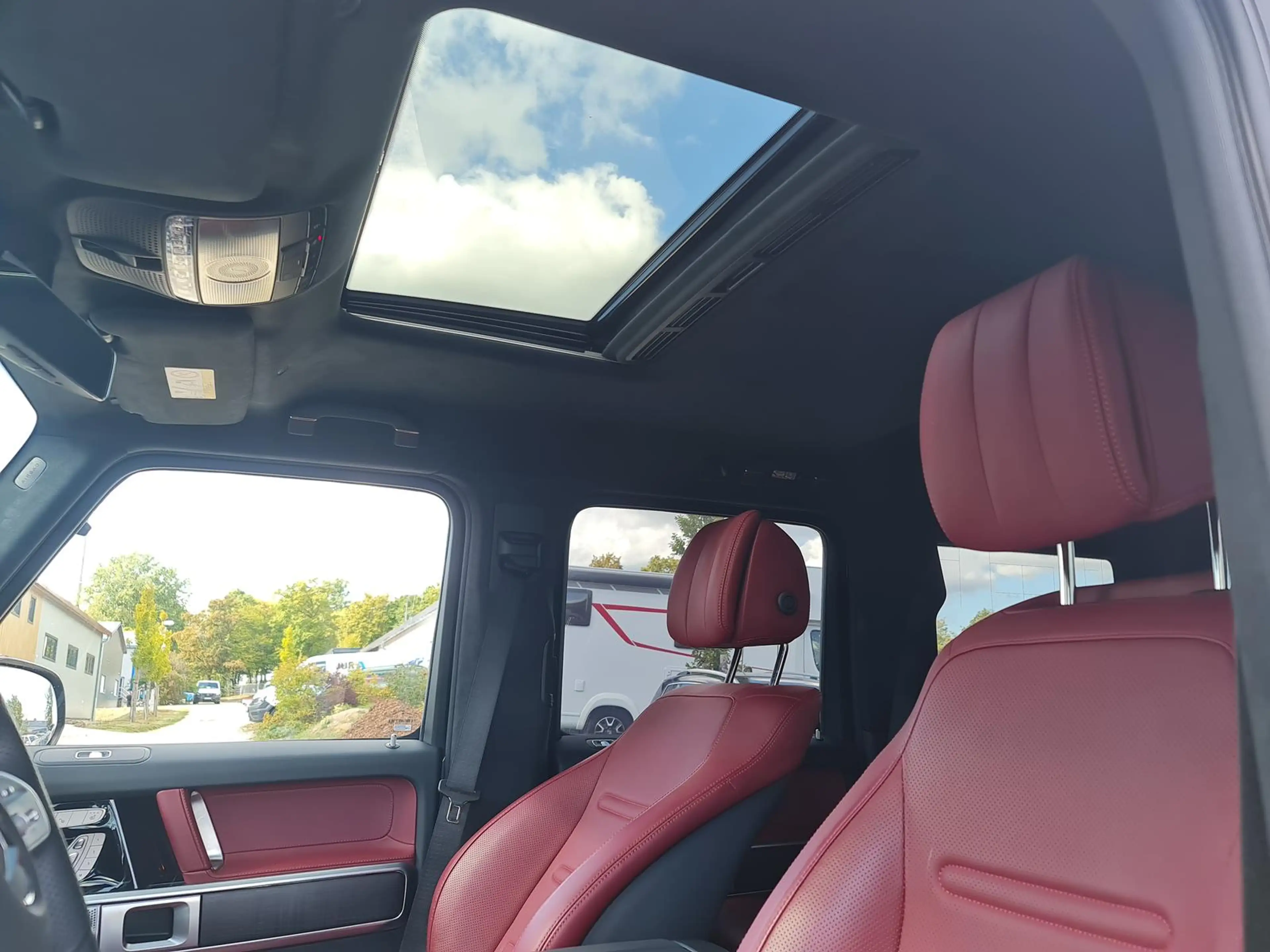 Mercedes-Benz G 500 4.0 V8 // MANUFAKTUR CHINABLAU UNI — photo 11