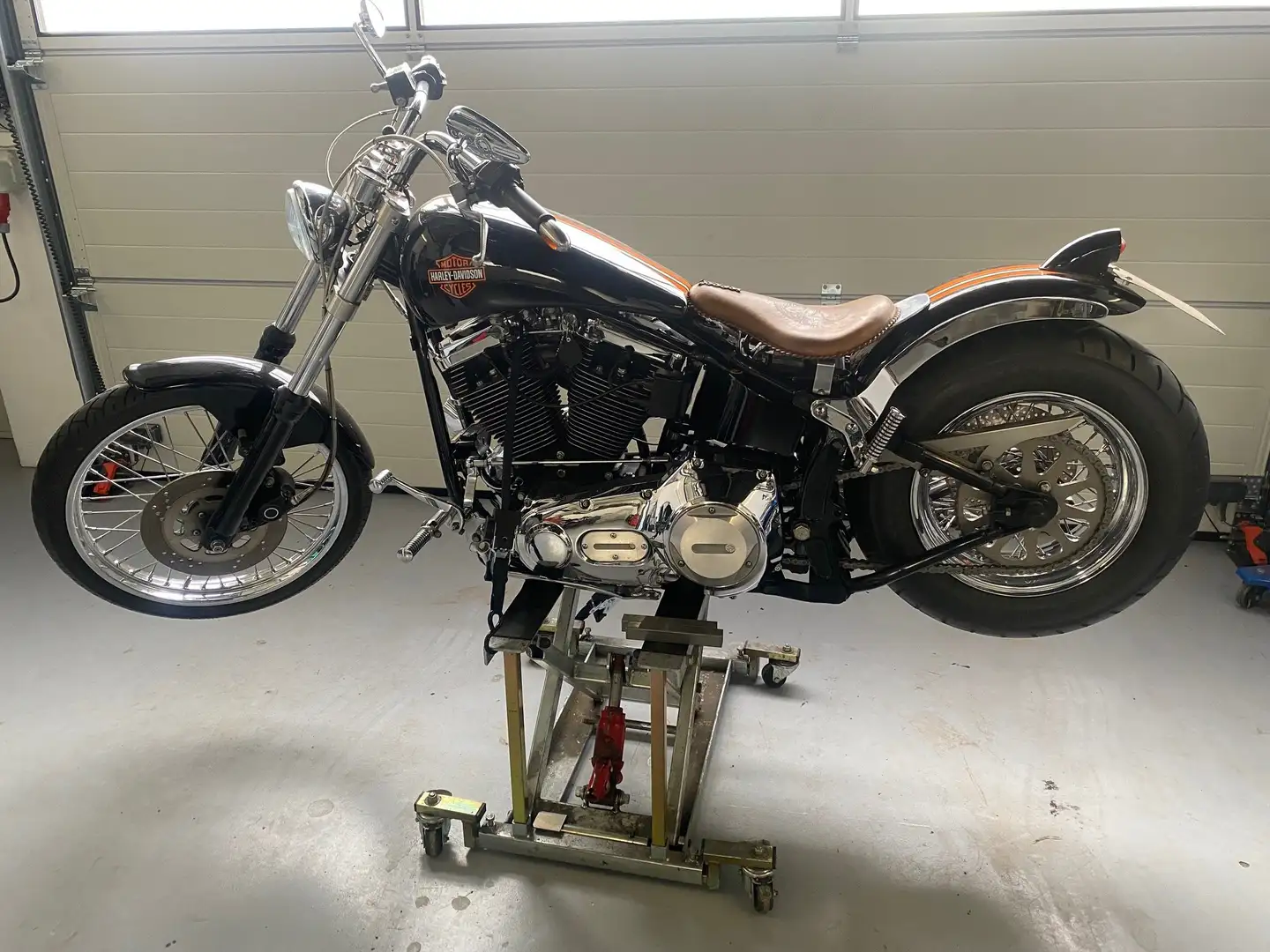 Harley-Davidson Softail FXST Zwart - 1