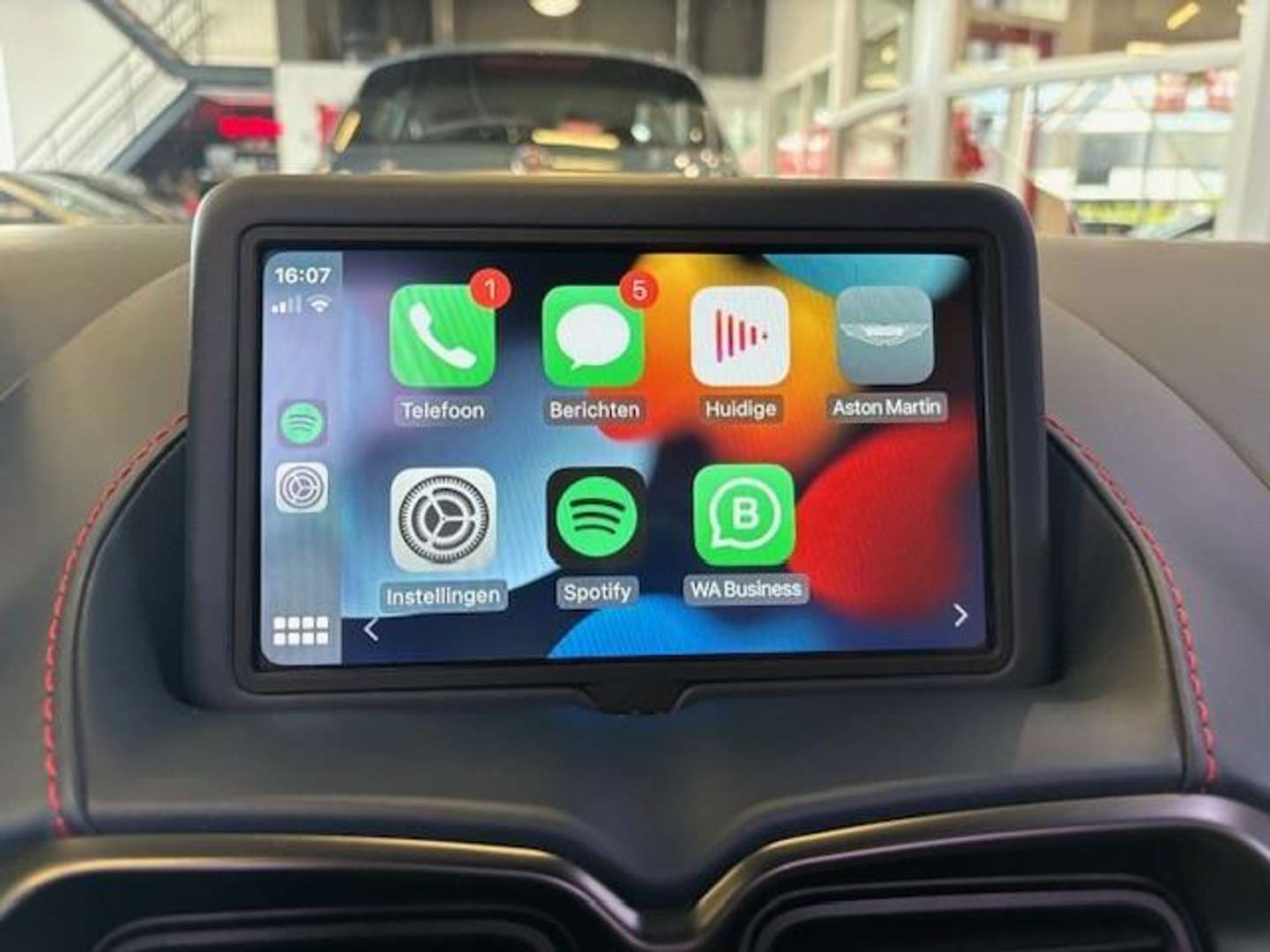 Aston Martin Vantage Roadster 4.0 V8 Concours -  - Joinsteer - #5