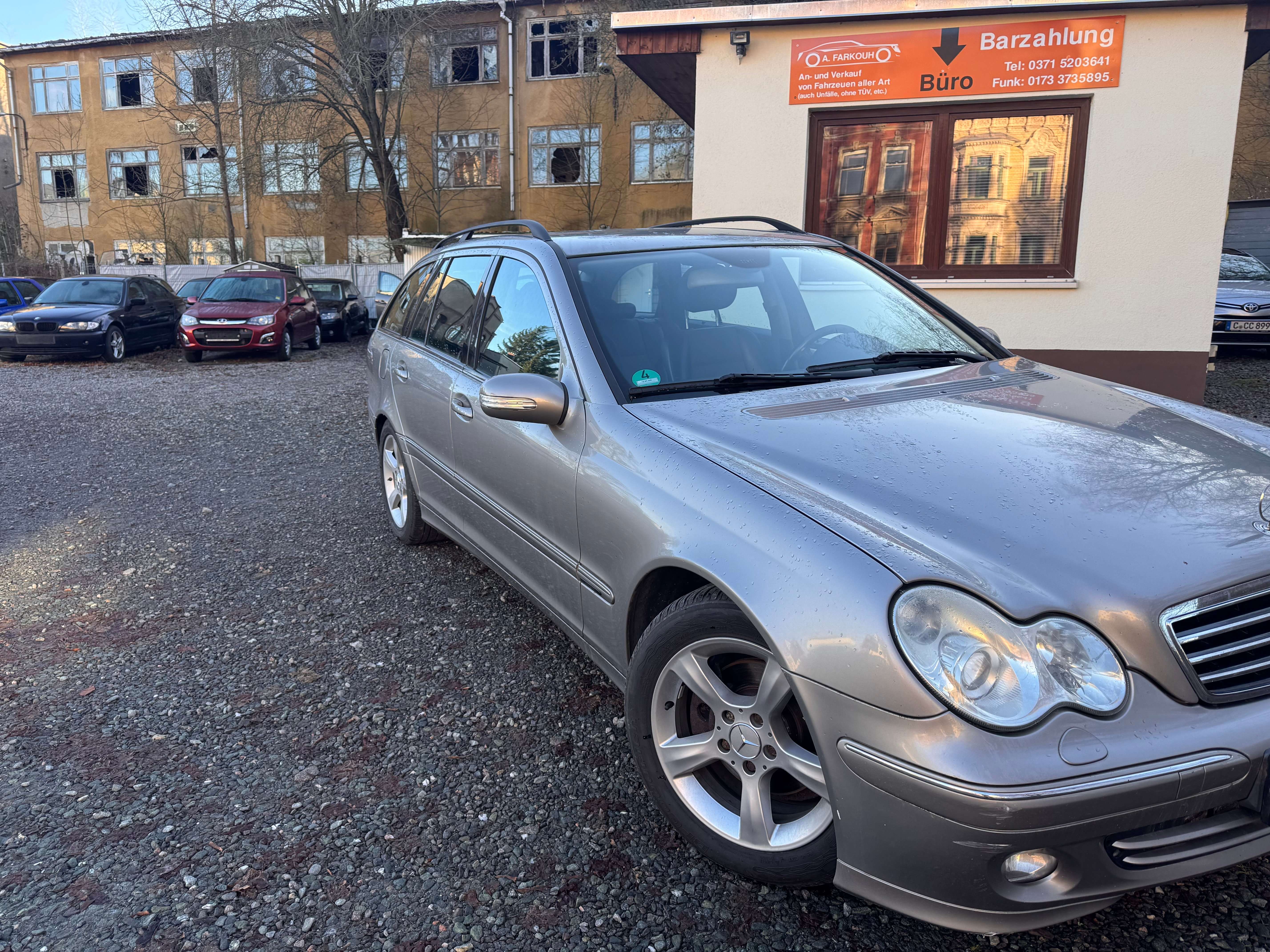 Second hand Mercedes Benz C-Class 220