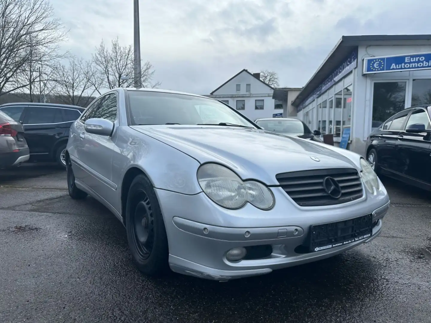 Mercedes-Benz C 180 C180 SPORTCOUPE AUTOMATIK + SHZ Silber - 2