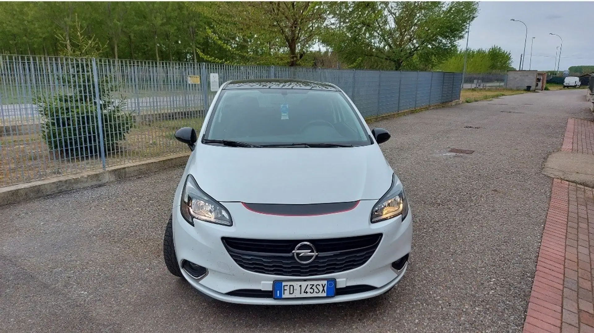 Opel Corsa 3p 1.4 b-Color 90cv - 1