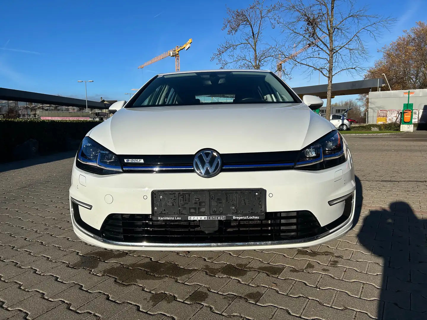 Volkswagen e-Golf 35,8kWh (mit Batterie)SHZ-NAVI-LED-APP Blanc - 2