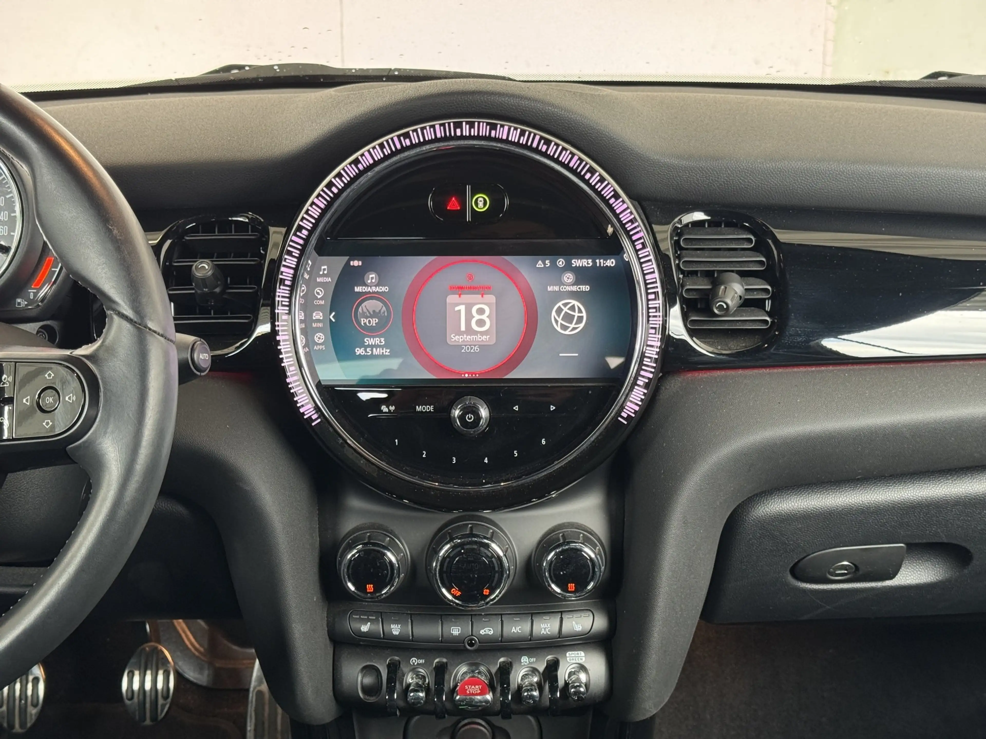 MINI Cooper Cabrio JCW Kit LED.DriveAss.Apple.SH.PDC — photo 7