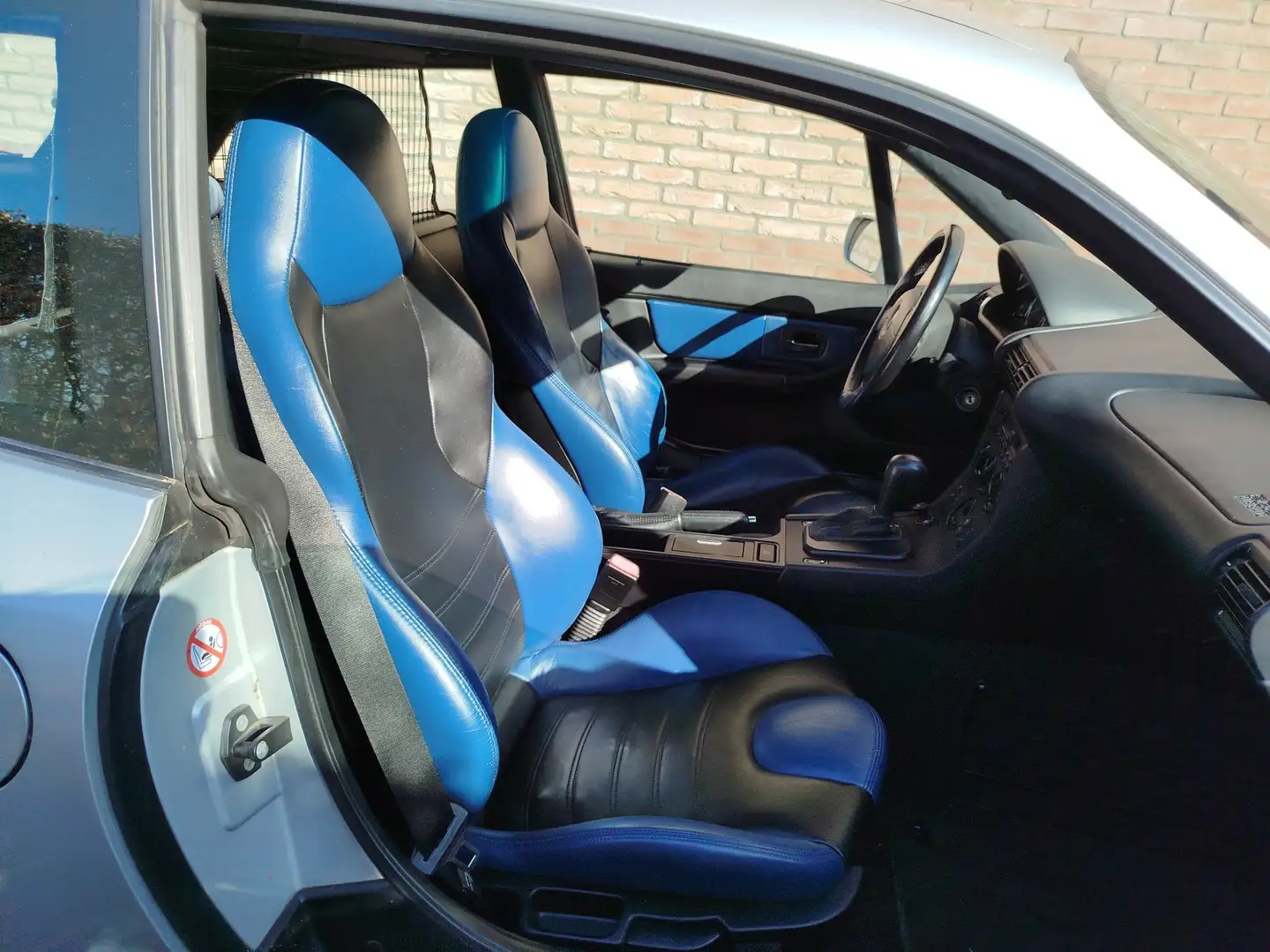 BMW Z3 Coupe 3.0i individuel Zilver - 2