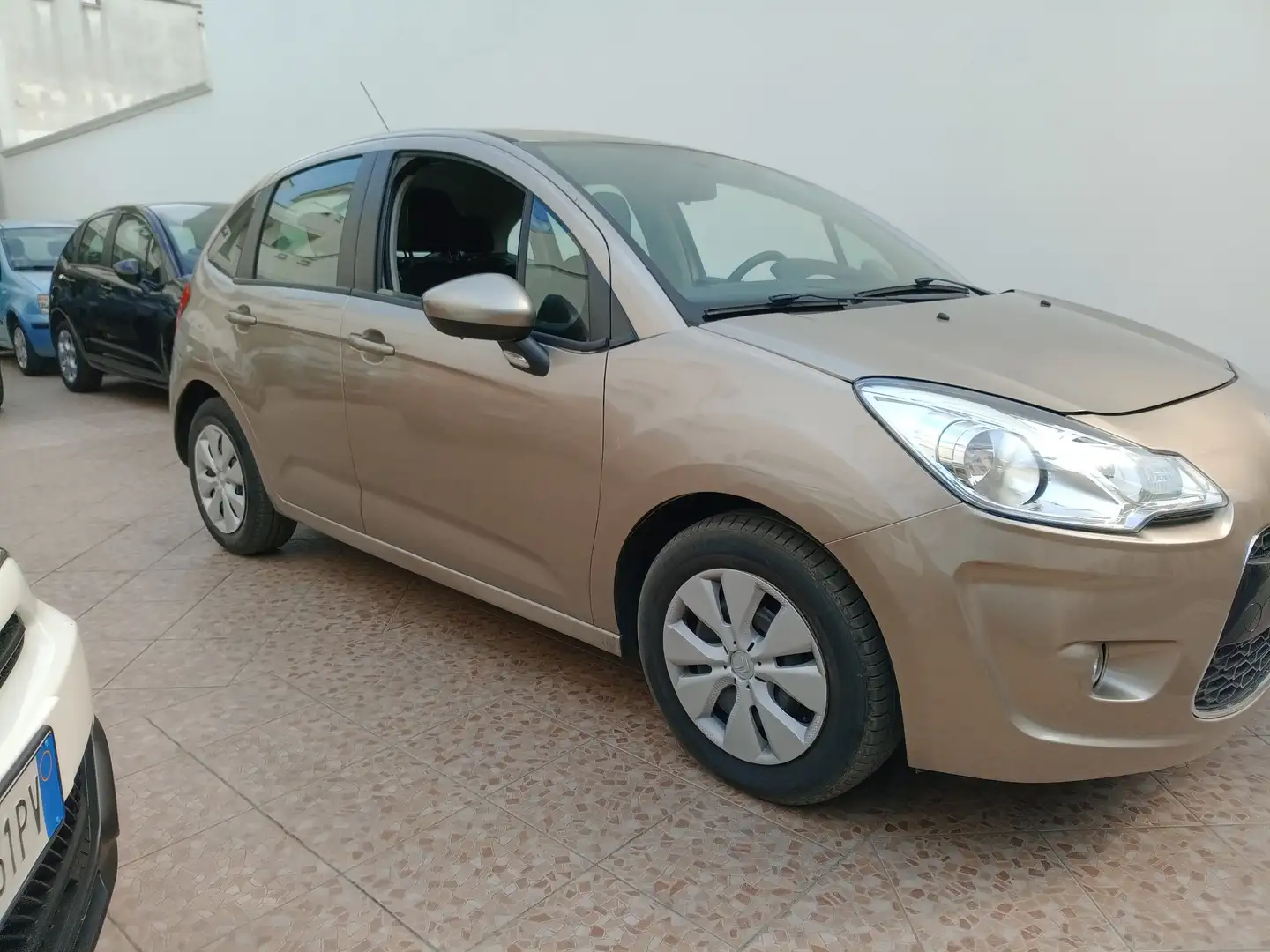 Citroen C3 1.1 airdream Attraction Gpl Grigio - 1